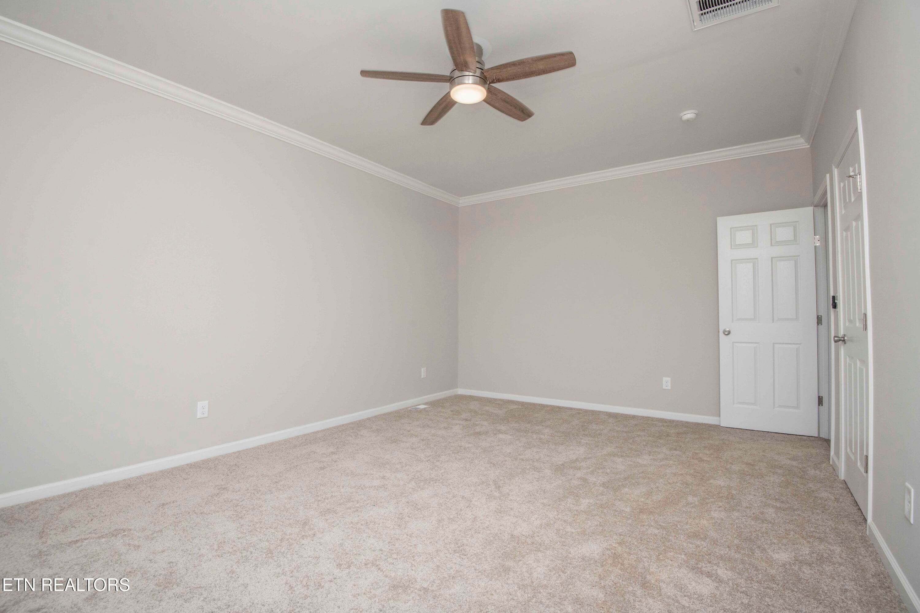 master bed_1 - 155 Waters Edge Drive, Spring City, TN 37381, Spring City