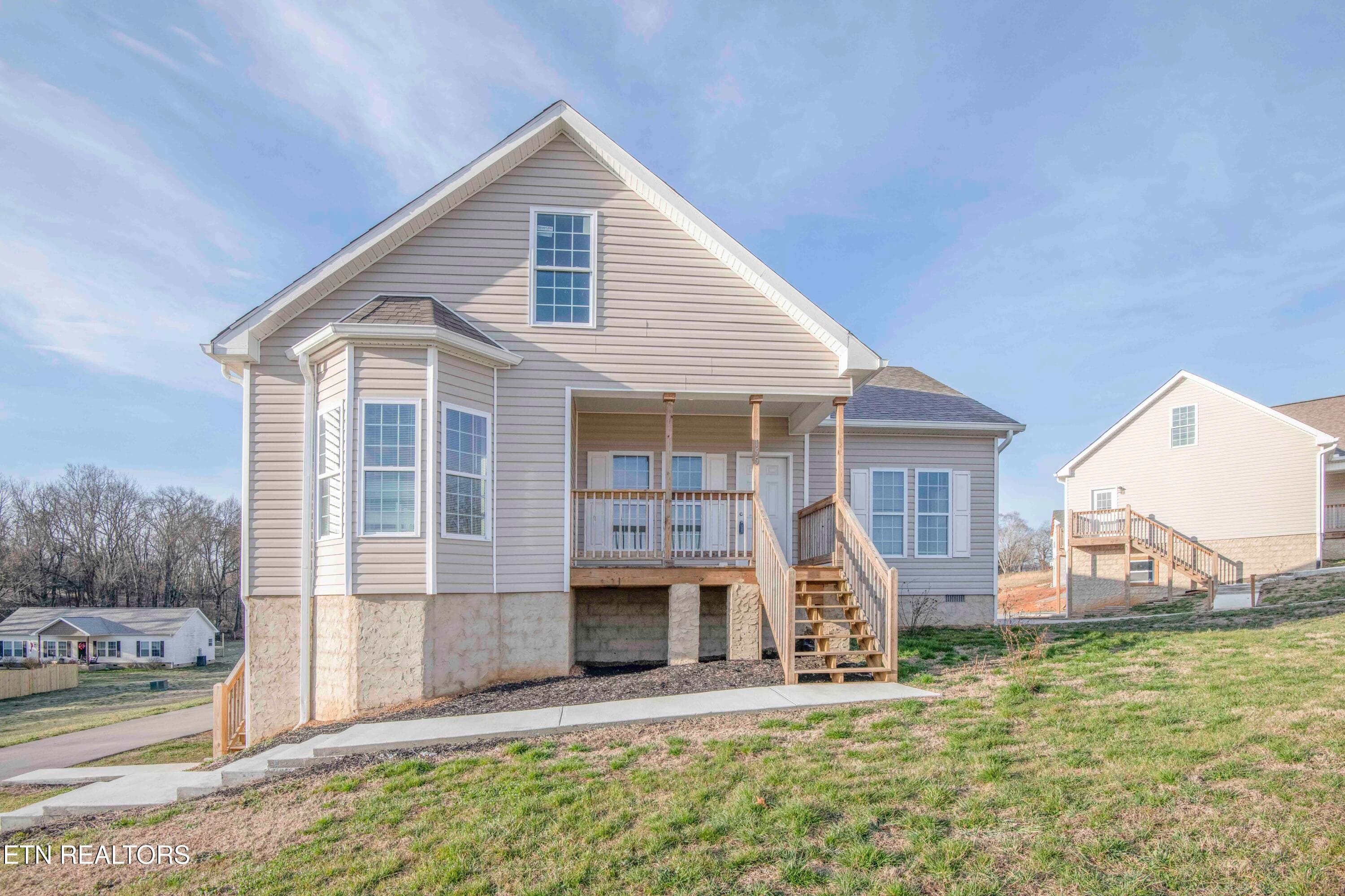 exterior 2_1 - 155 Waters Edge Drive, Spring City, TN 37381, Spring City
