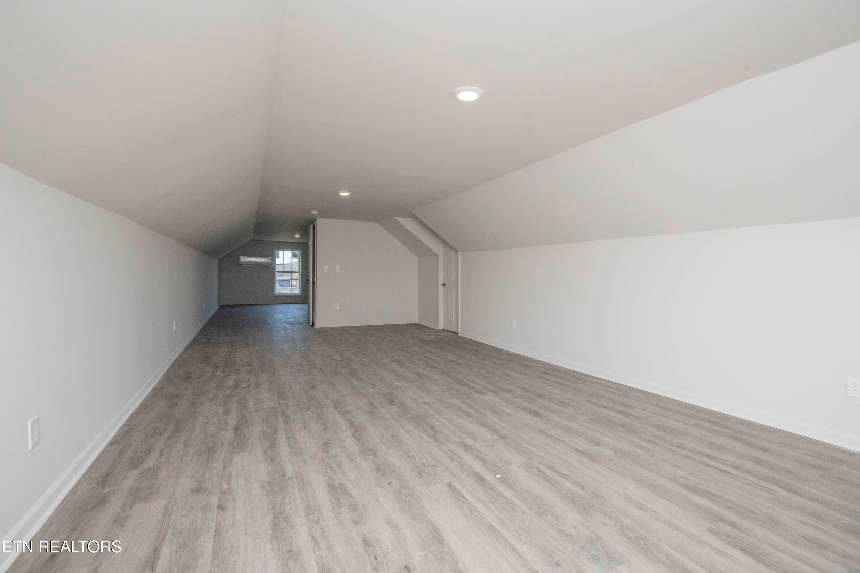 bonus 1_1 - 155 Waters Edge Drive, Spring City, TN 37381, Spring City
