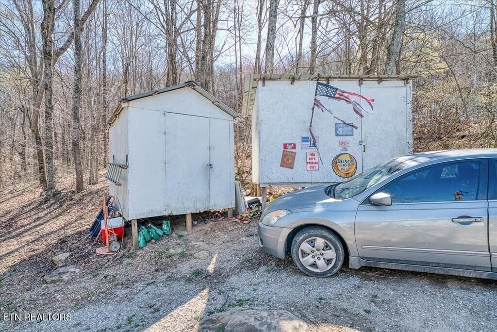 235522_3 - 618 Old Baker Mtn Rd, Spencer, TN 38585