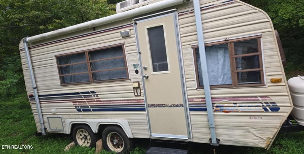 235522_30 - 618 Old Baker Mtn Rd, Spencer, TN 38585