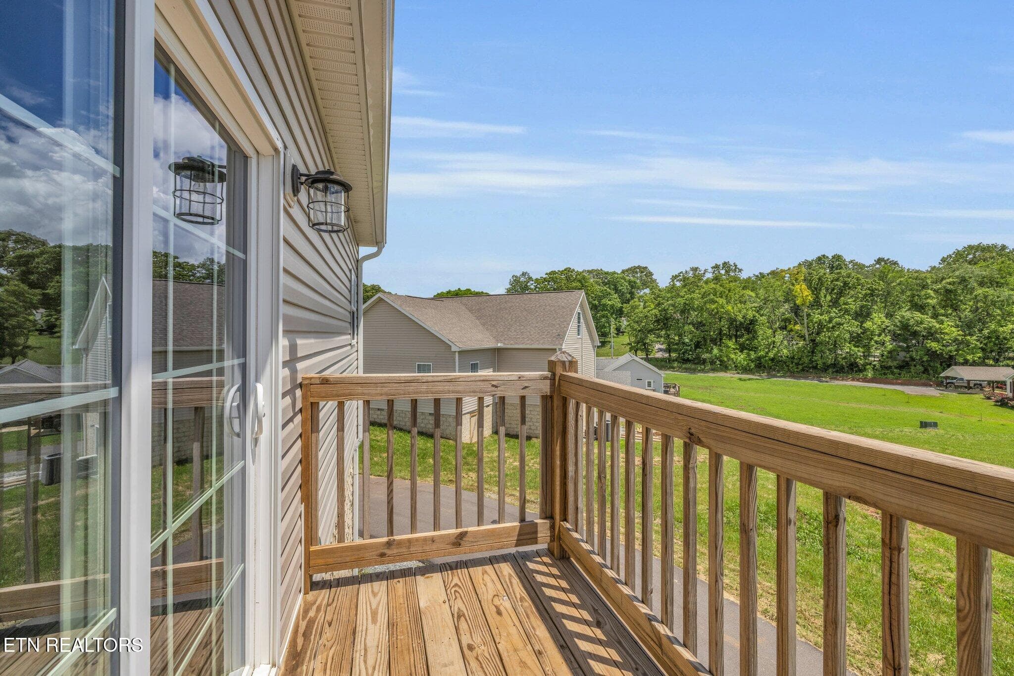 9-web-or-mls-185-waters-edge-dr (1) - 185 Waters Edge Drive, Spring City, TN 37381, Spring City