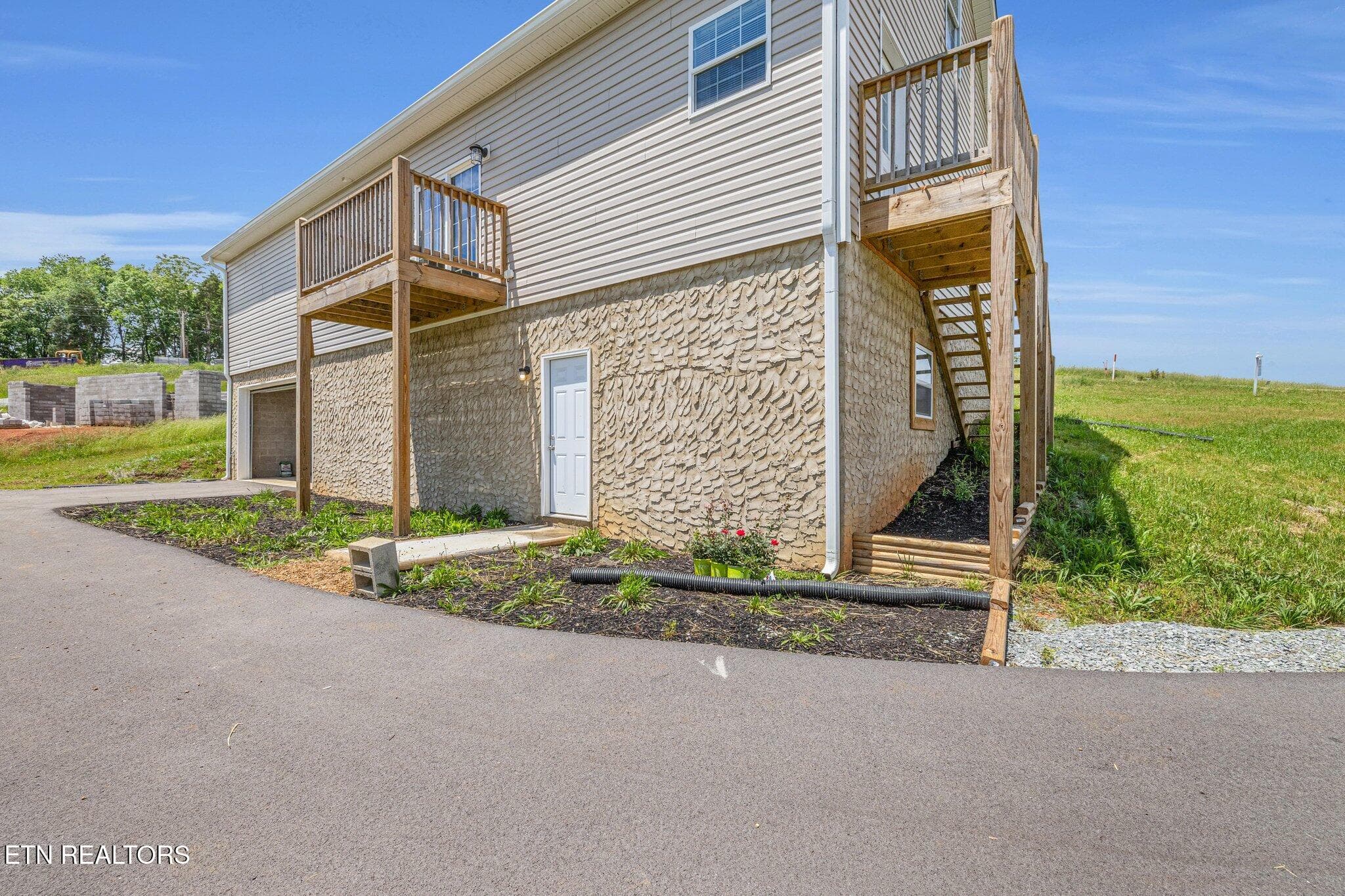 7-web-or-mls-185-waters-edge-dr (1) - 185 Waters Edge Drive, Spring City, TN 37381, Spring City
