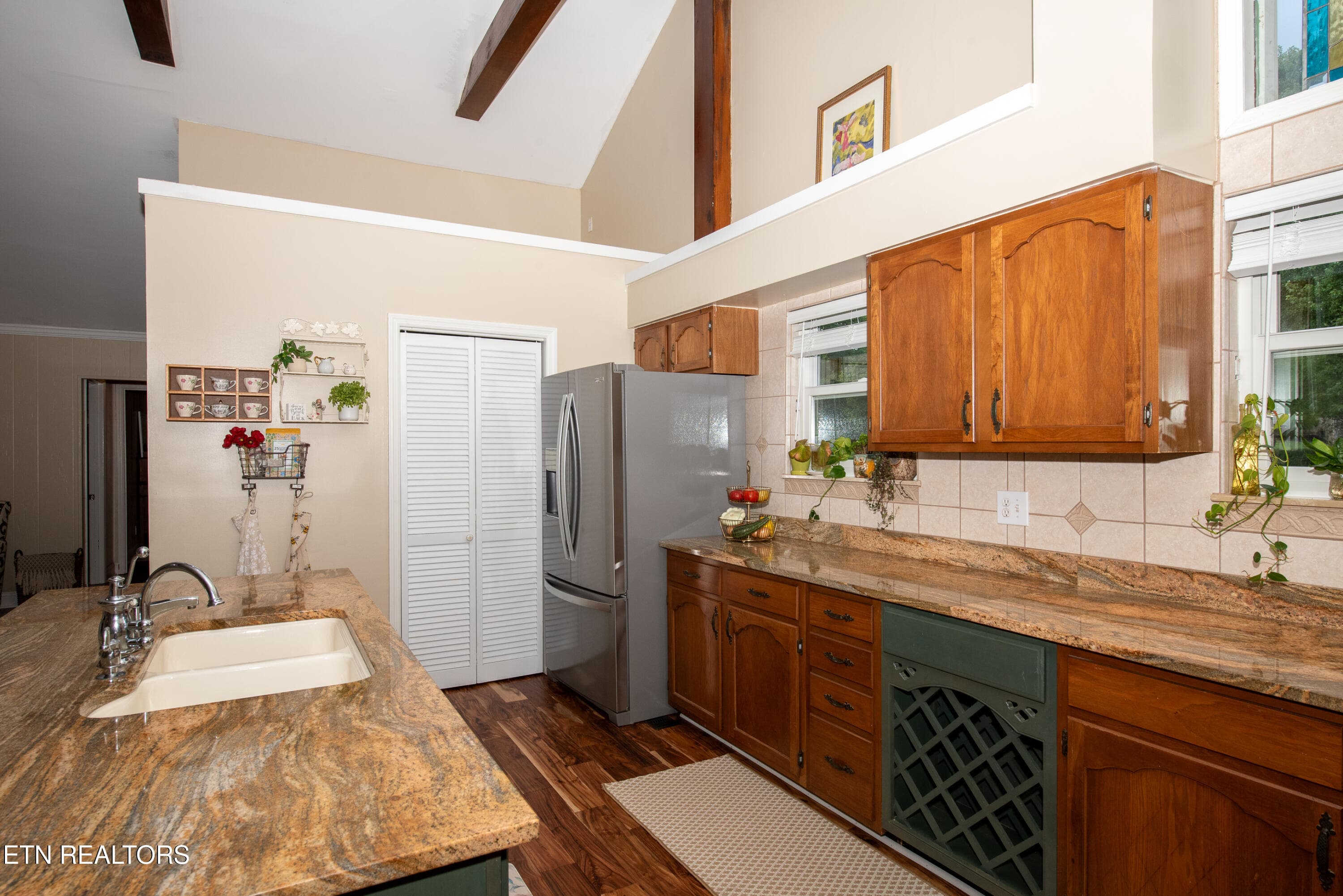 19 - 4225 W Lakeview Circle, Louisville, TN 37777, Louisville