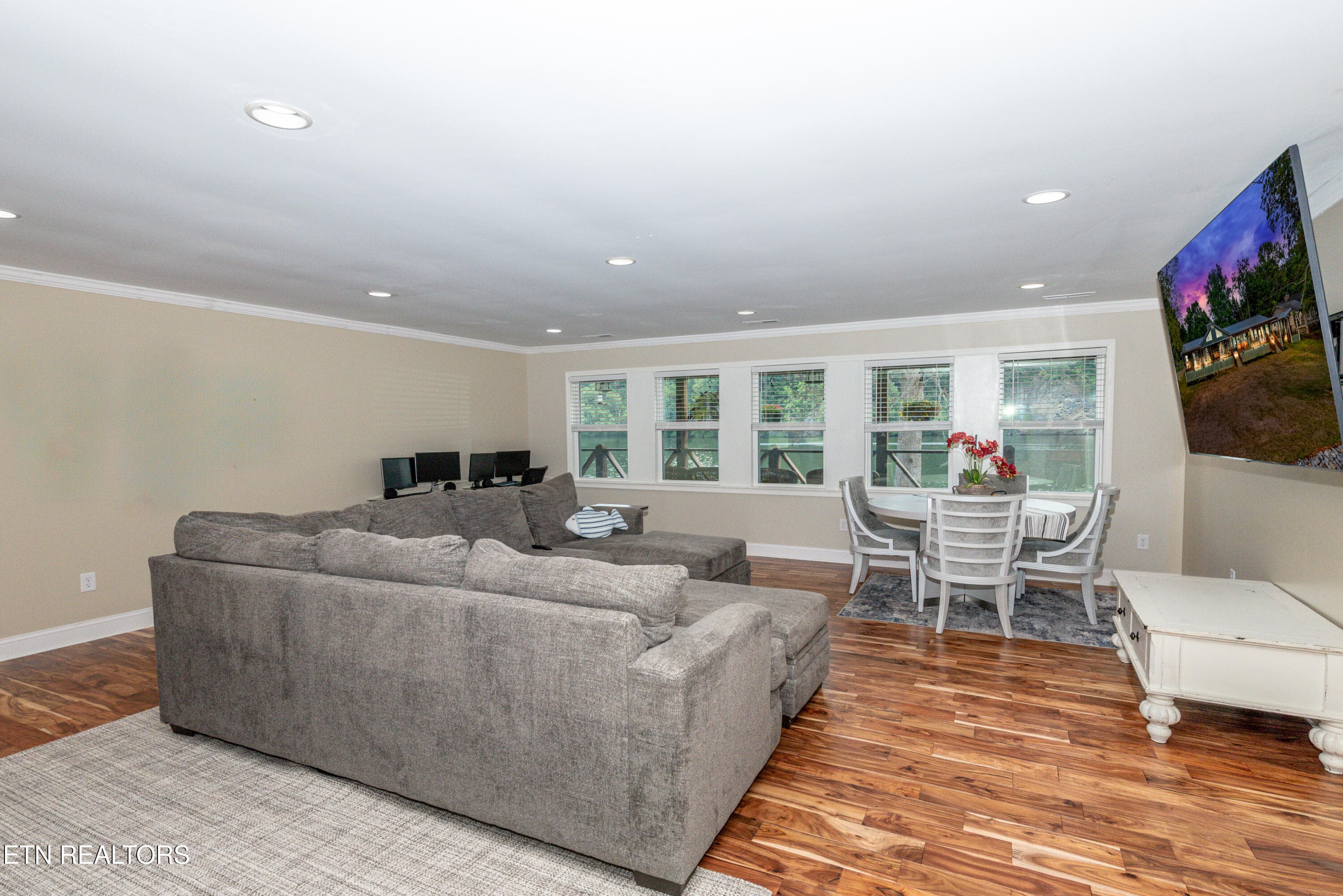 25 - 4225 W Lakeview Circle, Louisville, TN 37777, Louisville