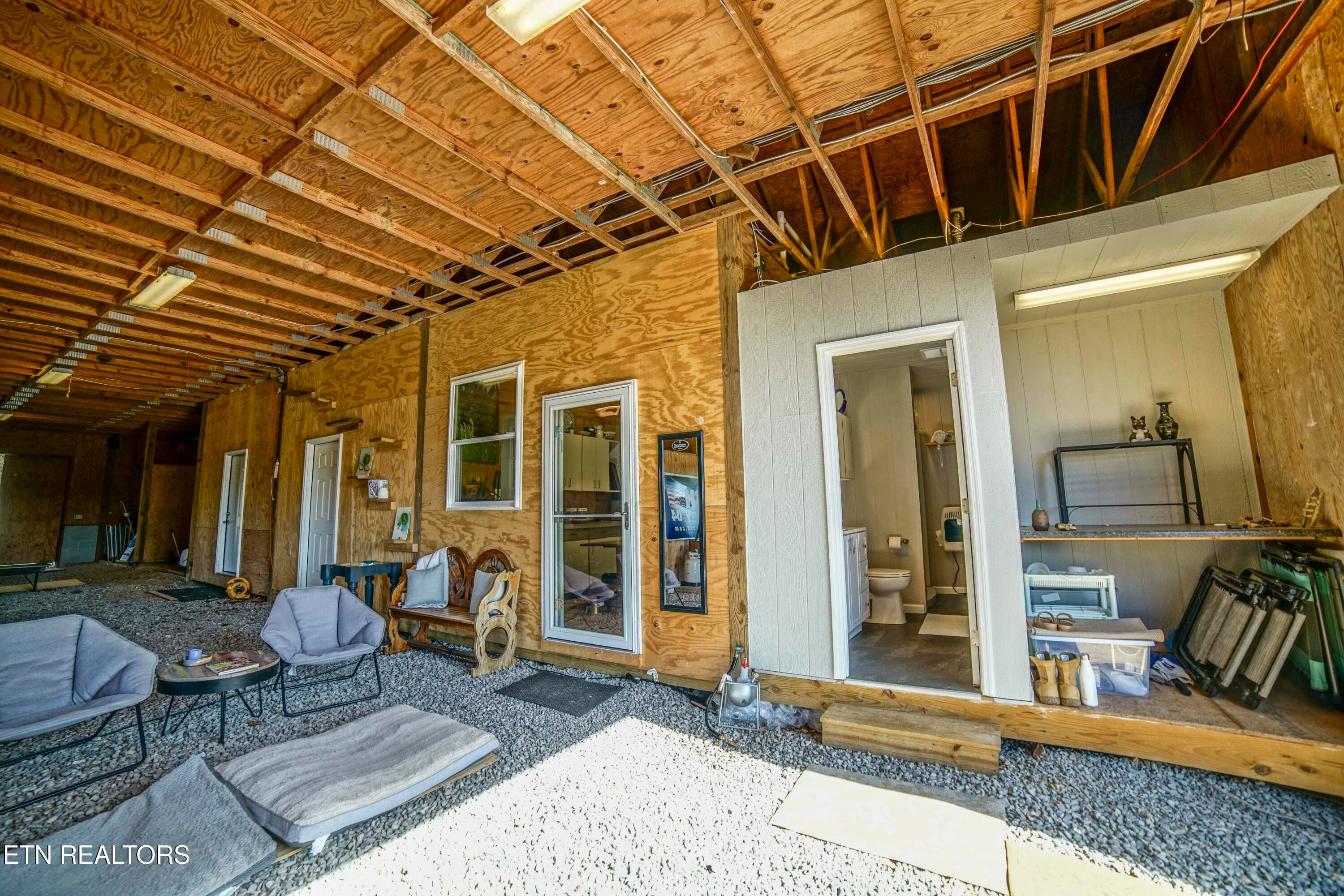 HeatherFarm6889 - 243 Black Oak Rd, Clinton, TN 37716
