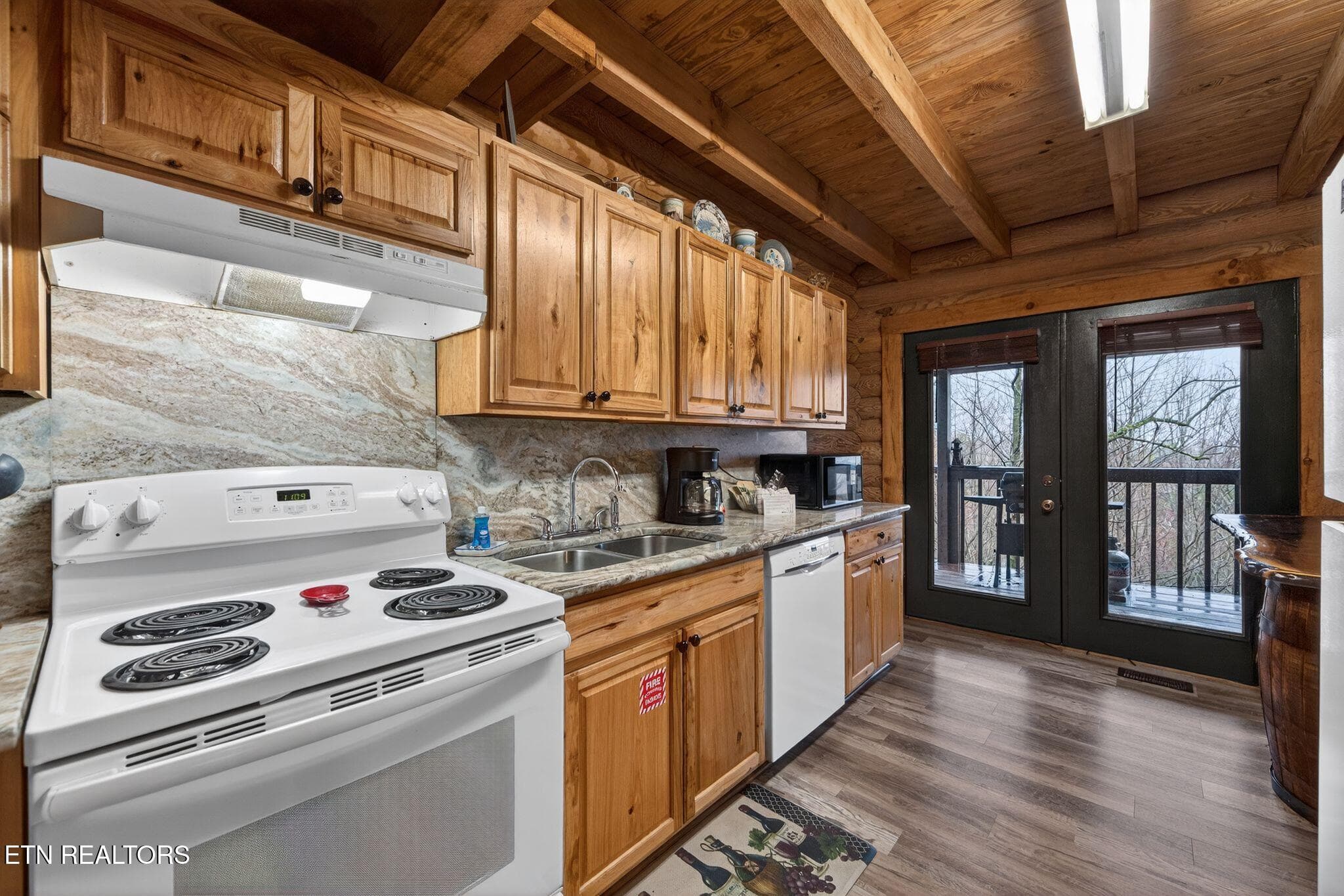15_2134_Walnut_Ct_Sevierville_TN_37876_U - 2134 Walnut Court, Sevierville, TN 37876