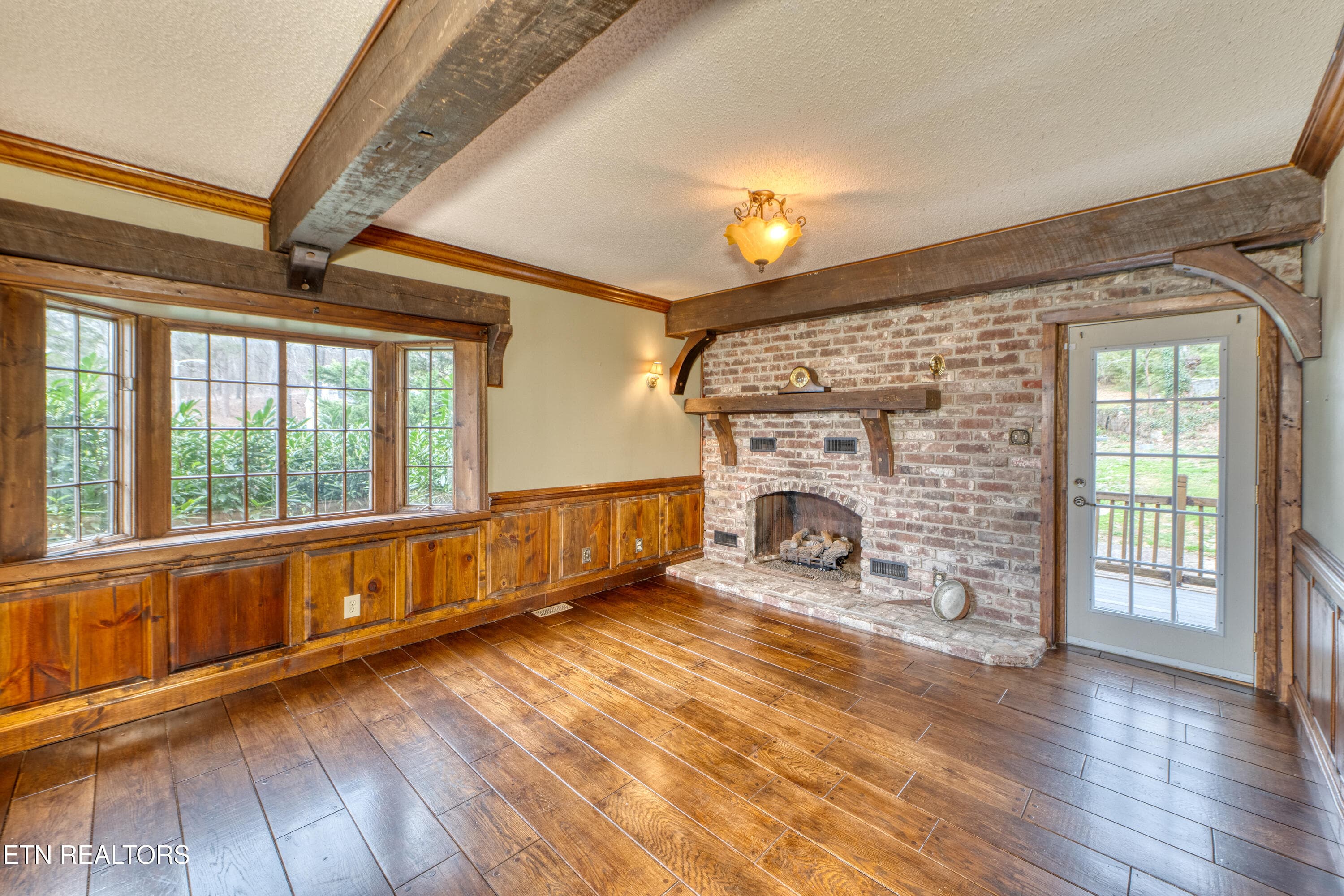 Bay Window Living room - 508 Concord Rd, Knoxville, TN 37934, Knoxville