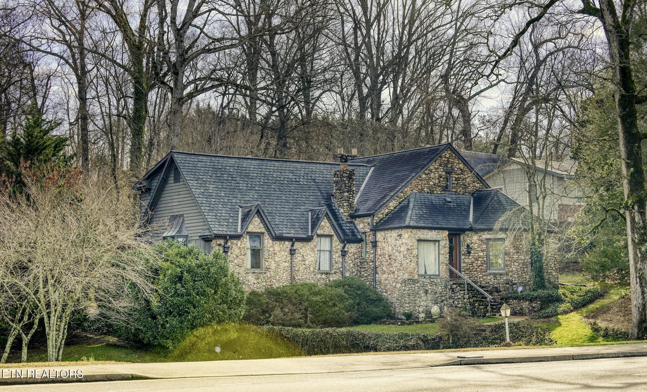Low Front house - 508 Concord Rd, Knoxville, TN 37934, Knoxville