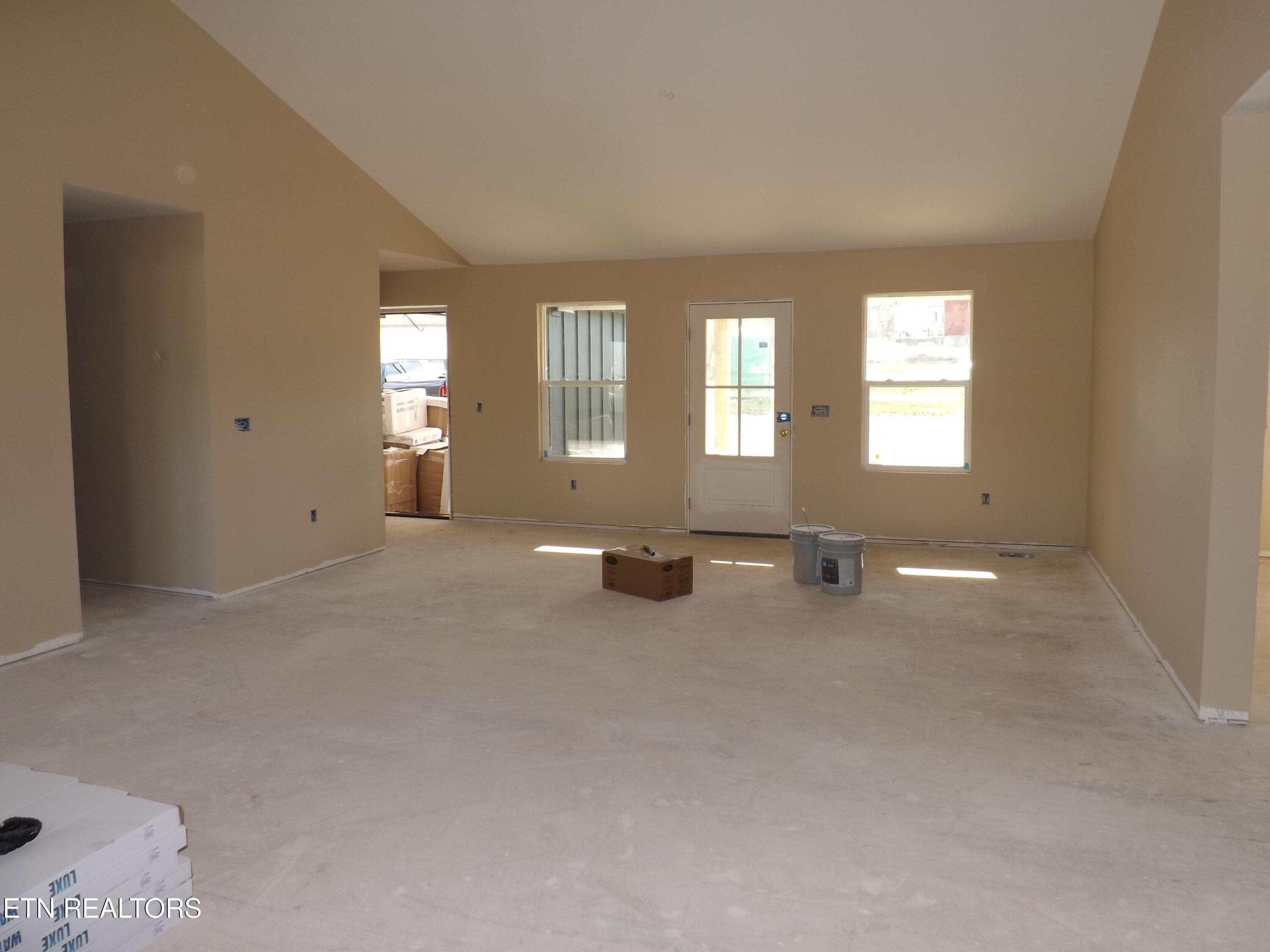 DSCF3837 - 955 Shawanee Rd, Harrogate, TN 37752
