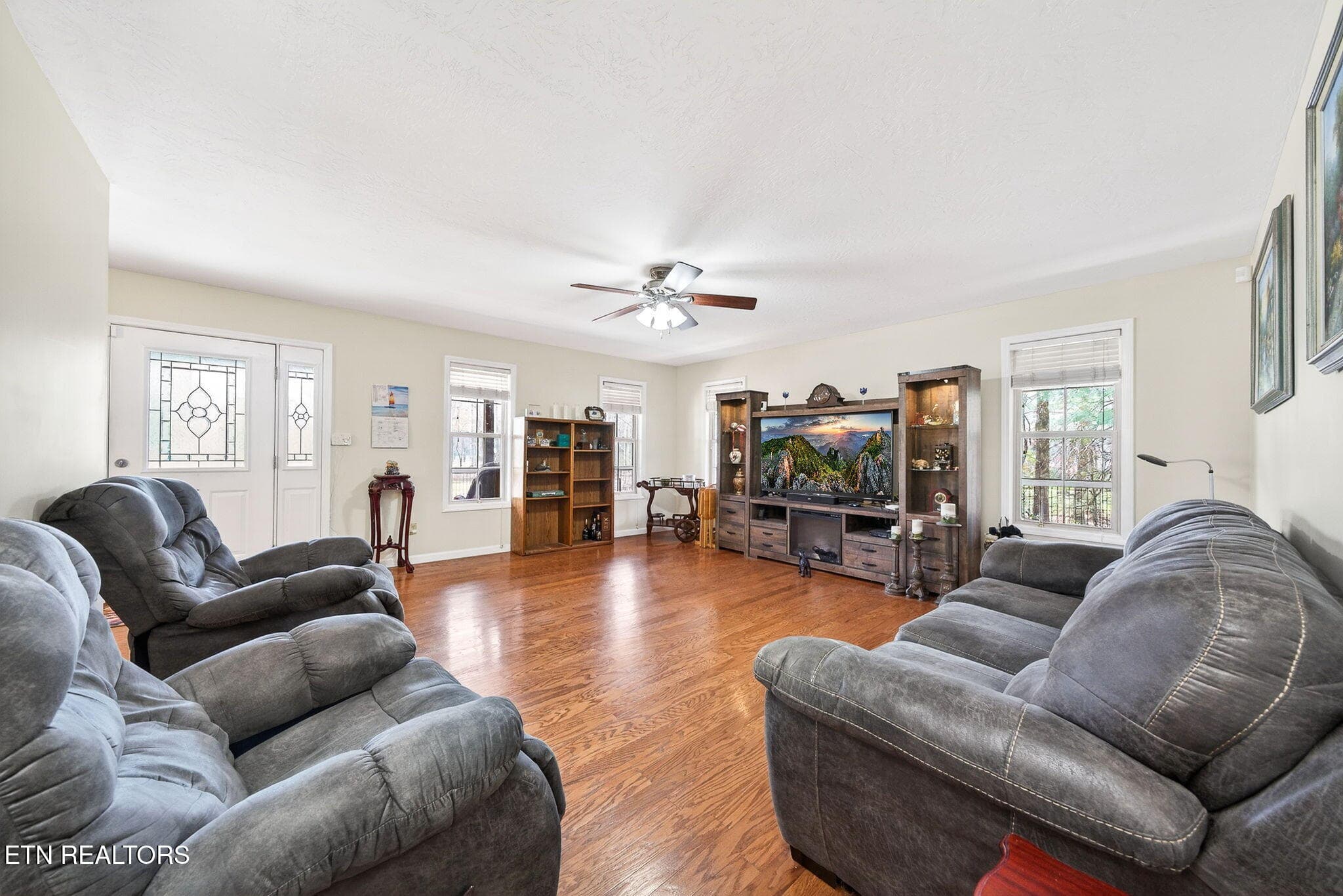 21-web-or-mls-81 Pine Tree Cir_104_TNPC - 81 Pine Tree Circle, Crossville, TN 38571