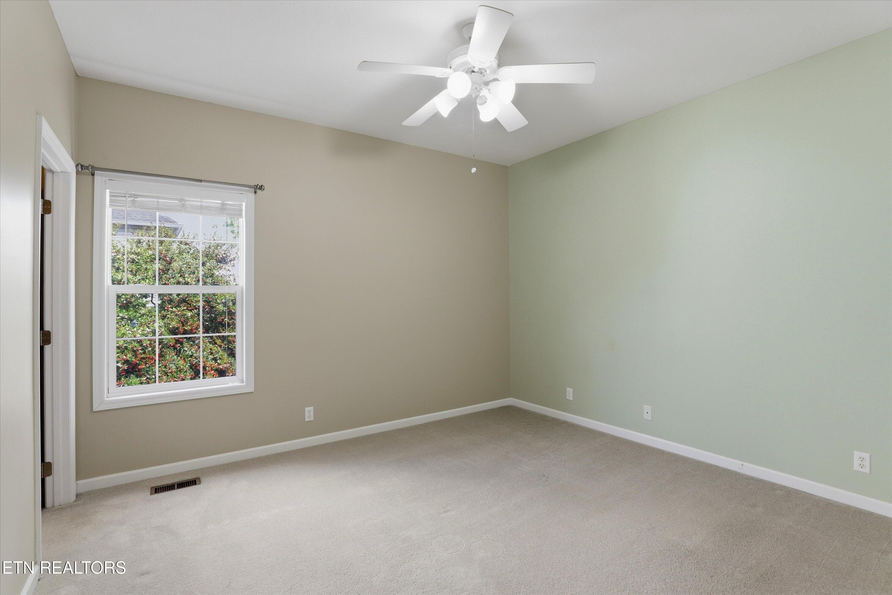 24-13176 Clear Ridge Rd-23 - 13176 Clear Ridge Rd, Knoxville, TN 37922