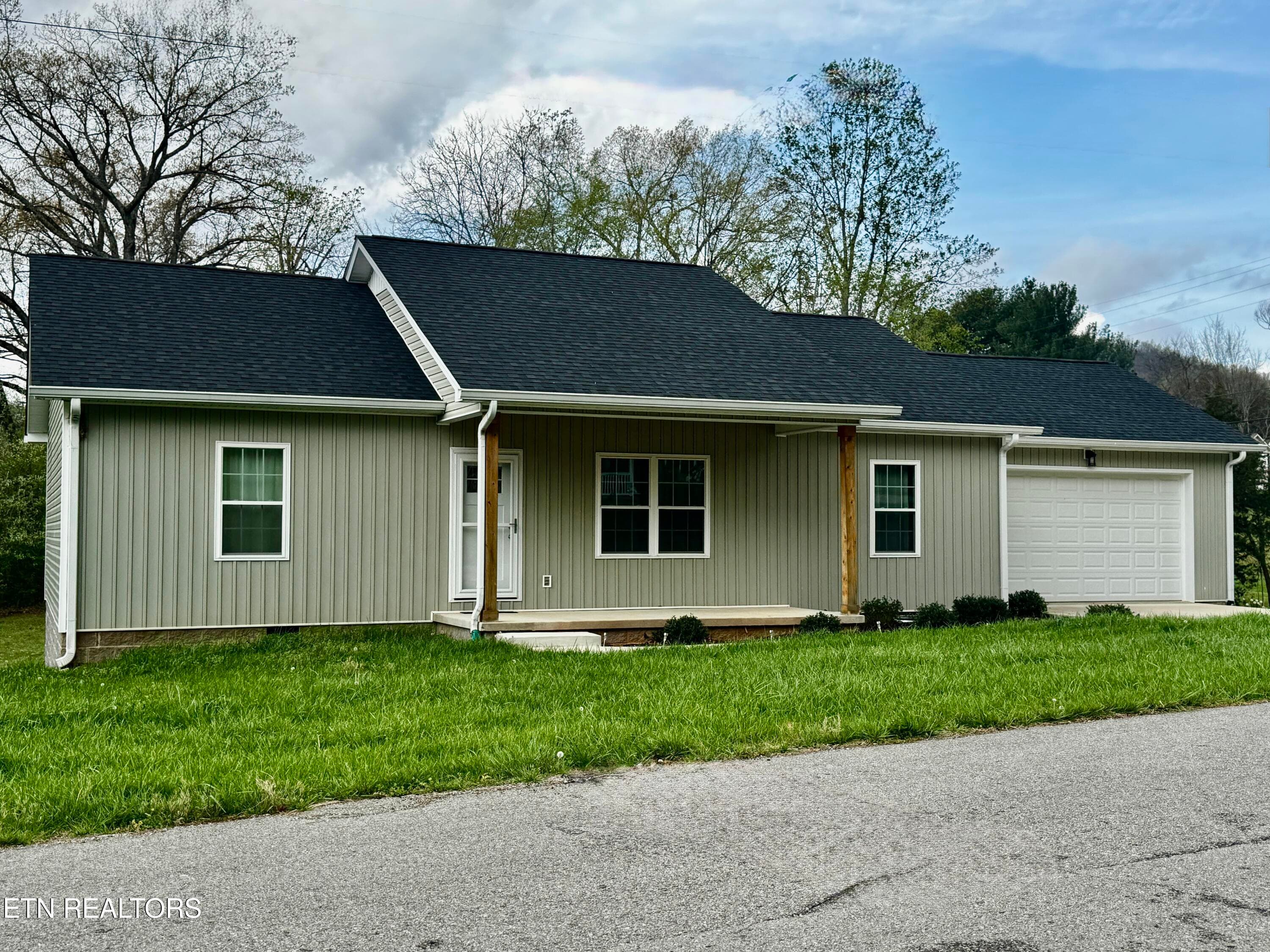 Main View 2 - 1366 Hidden Valley Drive, Livingston, TN 38570, Livingston