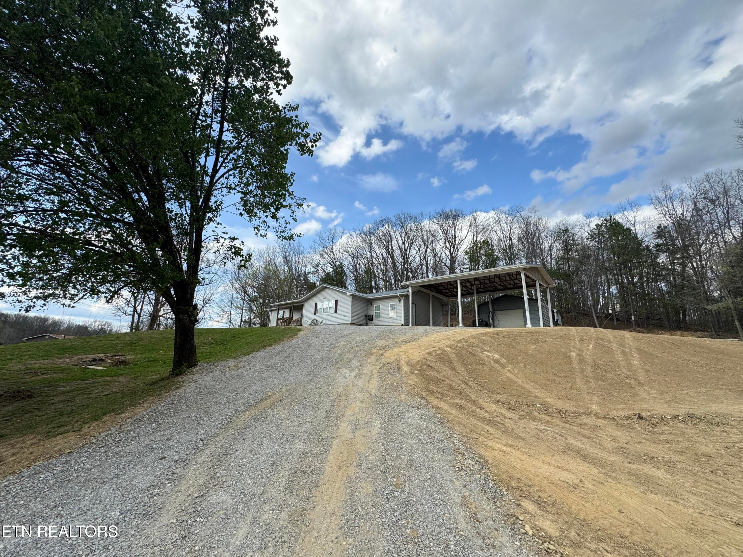 IMG_3157 - 2502 Huntsville Hill Rd, Helenwood, TN 37755
