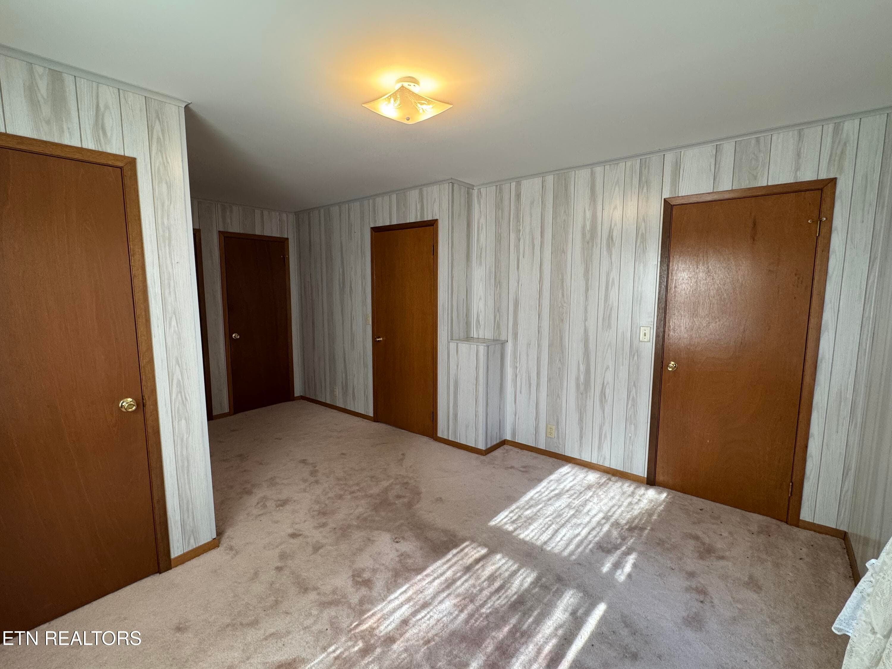 IMG_3191 - 211 Black Oak Rd, Oneida, TN 37841