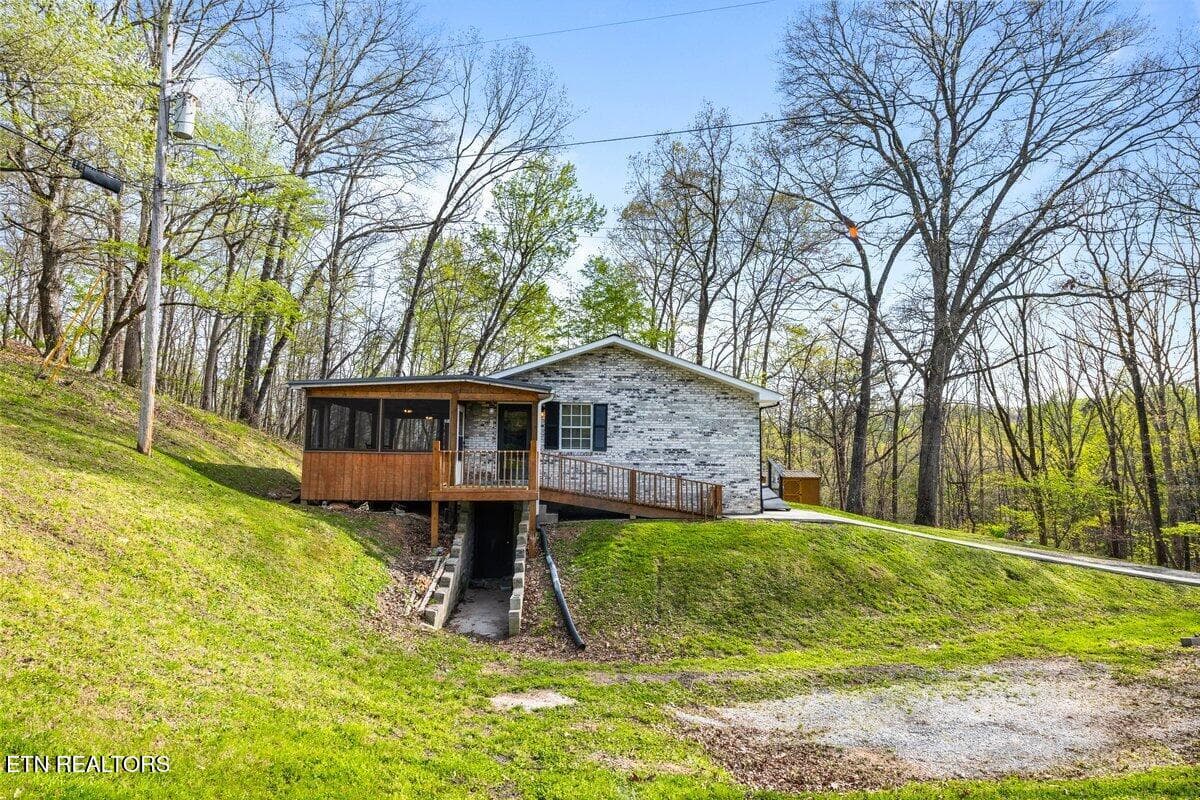 225 Country Way Dr 55 - 225 Country Way Drive, LaFollette, TN 37766, LaFollette