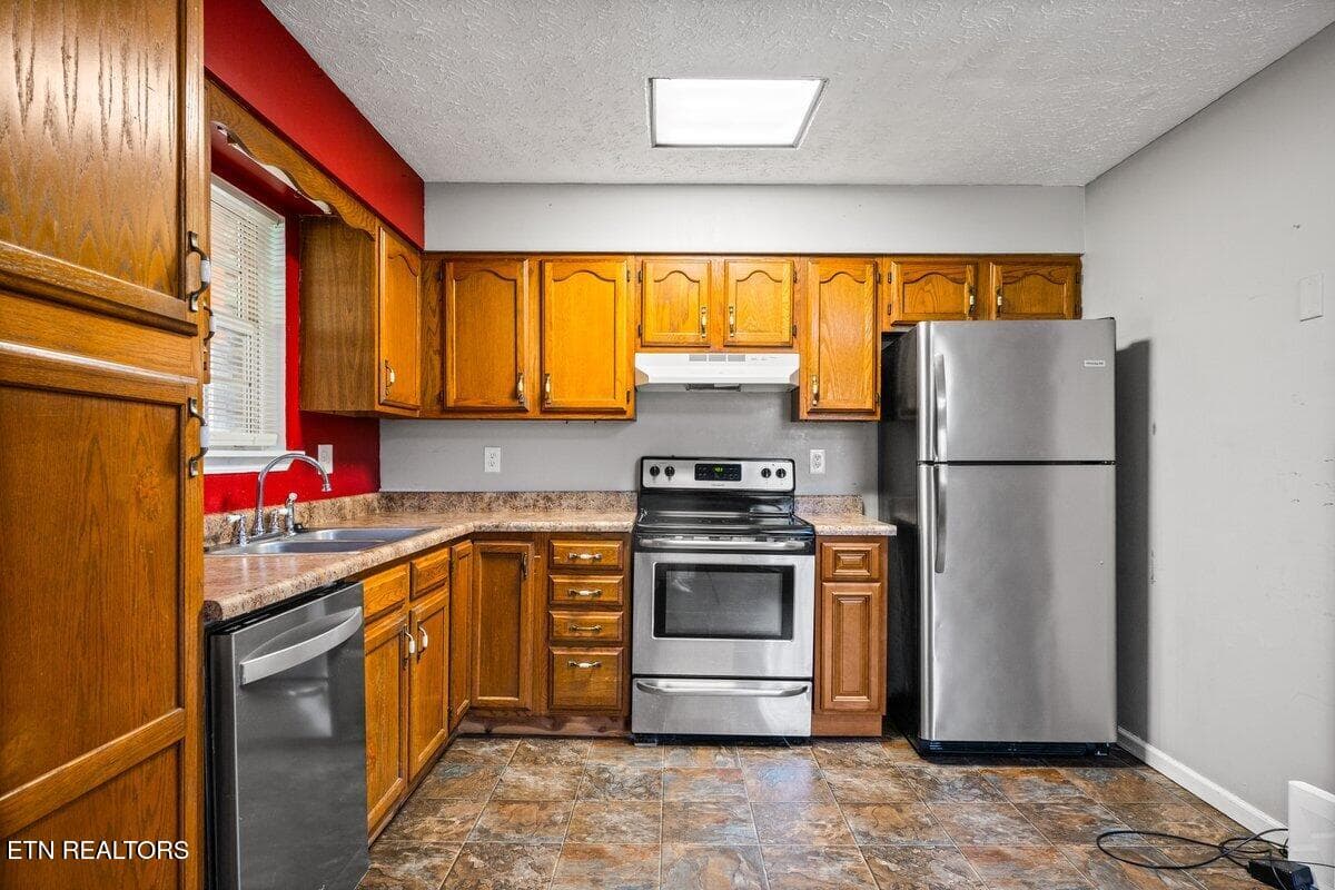 225 Country Way Dr 11 - 225 Country Way Drive, LaFollette, TN 37766, LaFollette