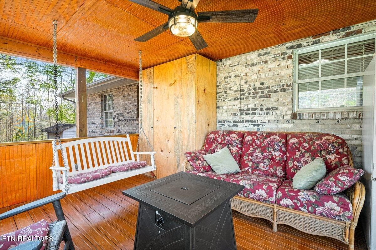 225 Country Way Dr 51 - 225 Country Way Drive, LaFollette, TN 37766, LaFollette