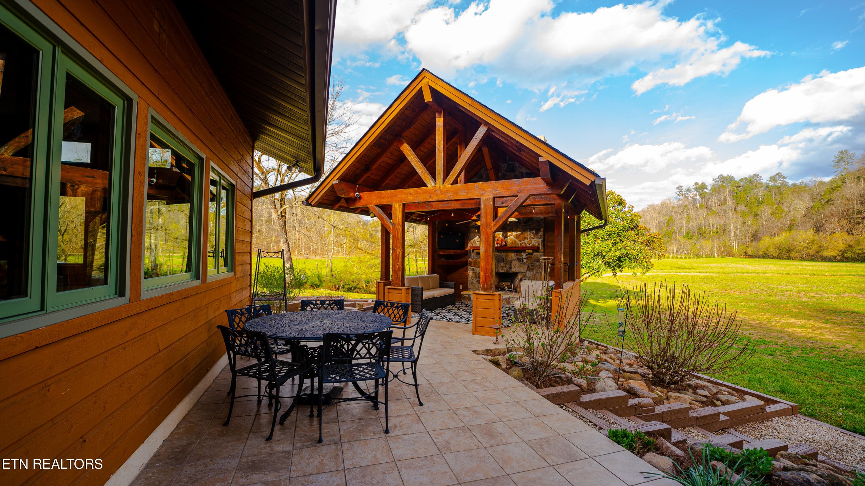 11 Sevier TN 77.63 Featured_Pro Photo-45 - 4242 Pearl Valley Rd, Sevierville, TN 37876