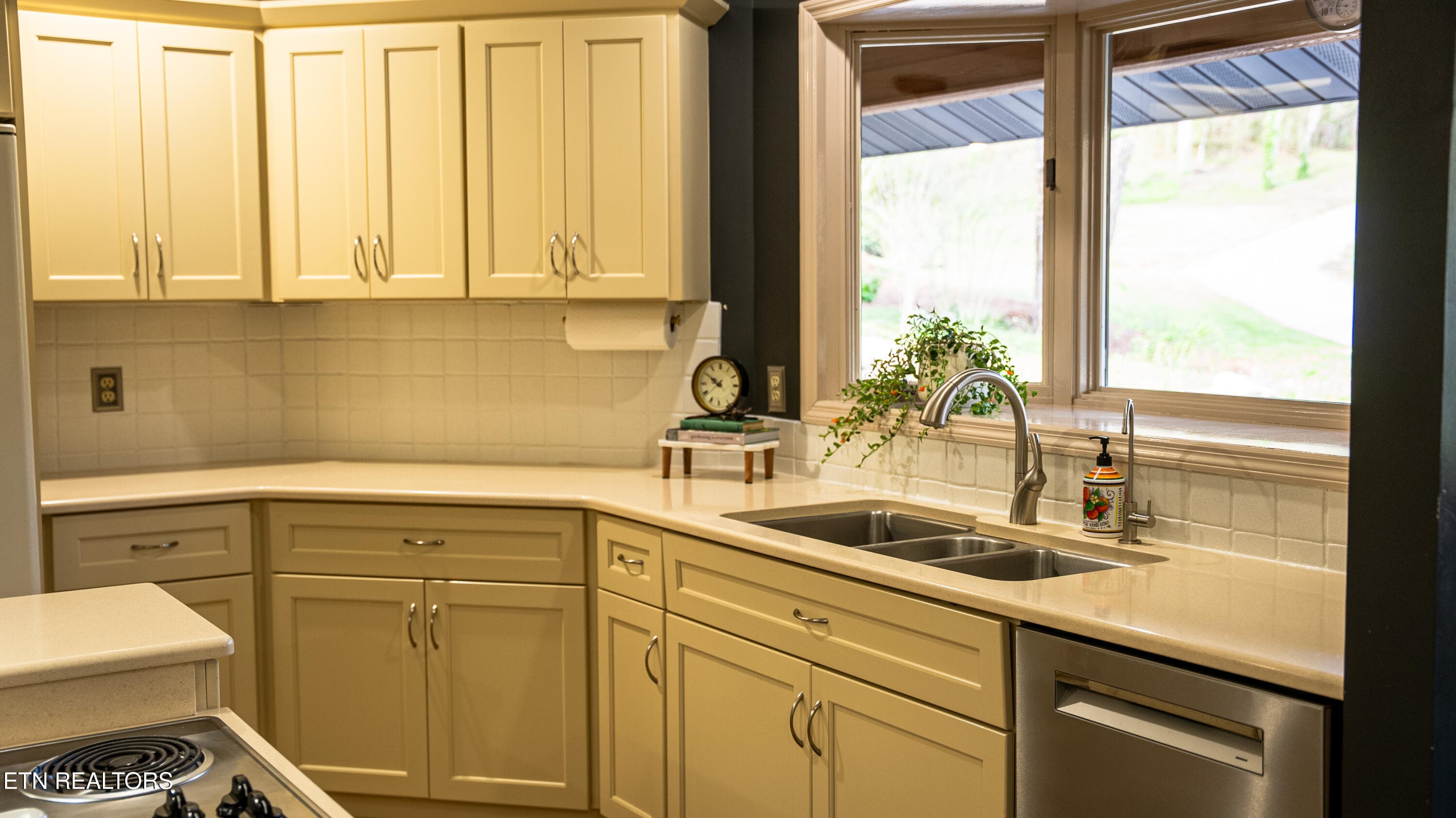 25 Sevier TN 77.63 Featured_Pro Photo-86 - 4242 Pearl Valley Rd, Sevierville, TN 37876