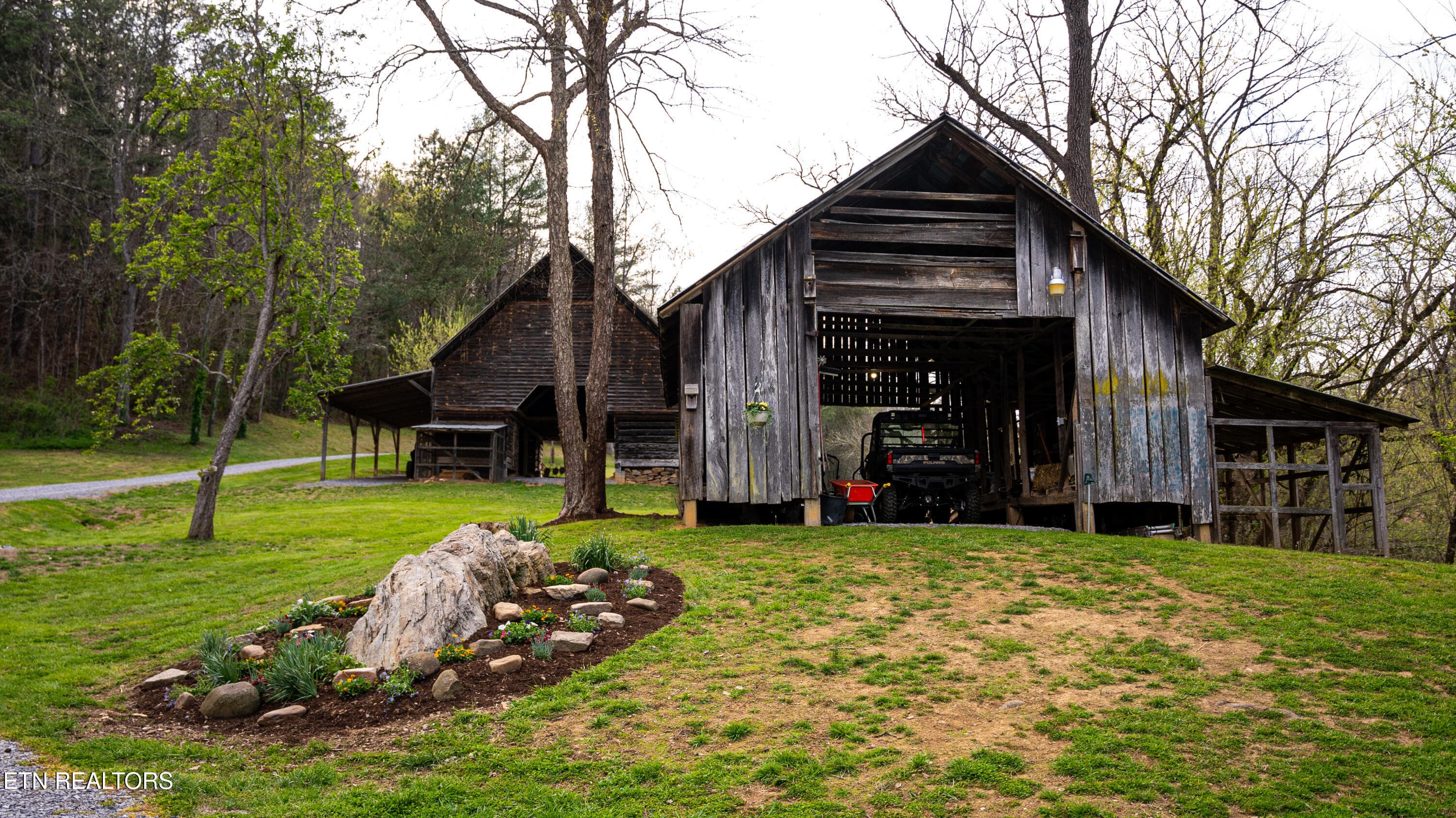 Sevier TN 77.63 Featured_Pro Photo-64 - 4242 Pearl Valley Rd, Sevierville, TN 37876