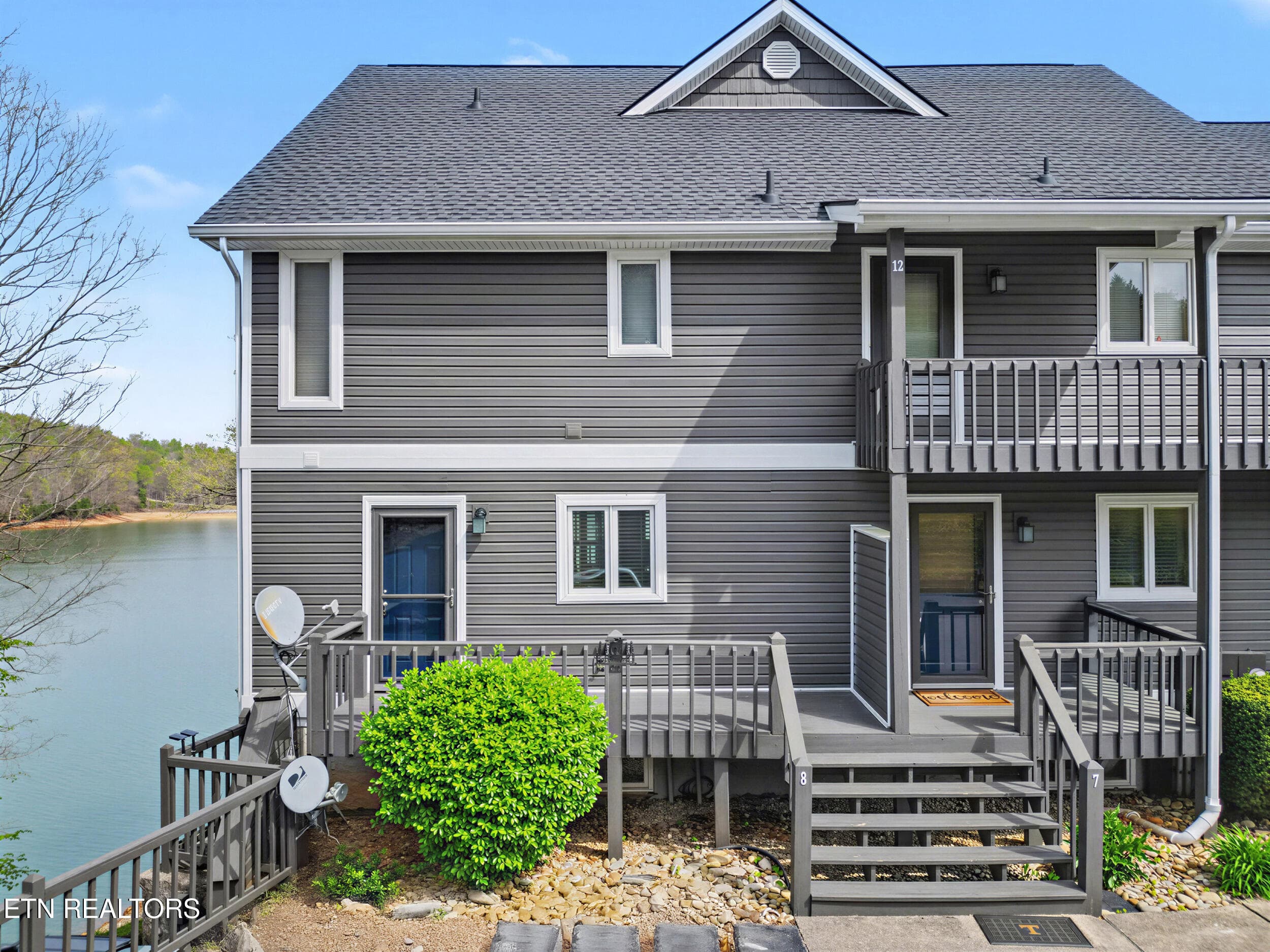 700 Shanghai Landing Lane 8, LaFollette, TN 37766