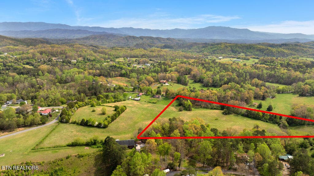 DJI_0514 - lot 6 Cummings Chapel Rd, Sevierville, TN 37876