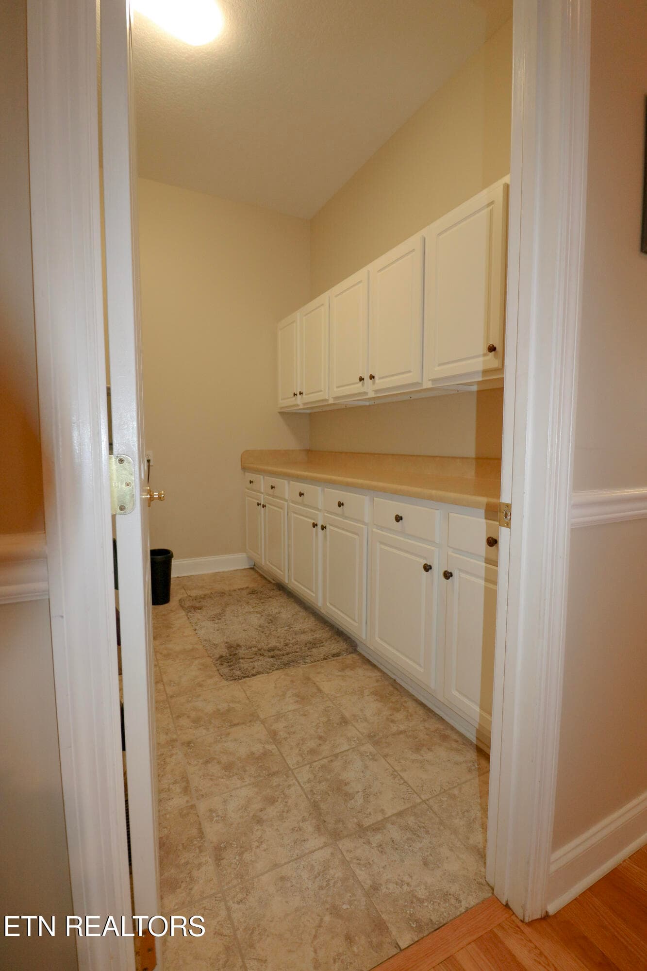 Laundry Room - 123 Double Tee Court, Tazewell, TN 37879