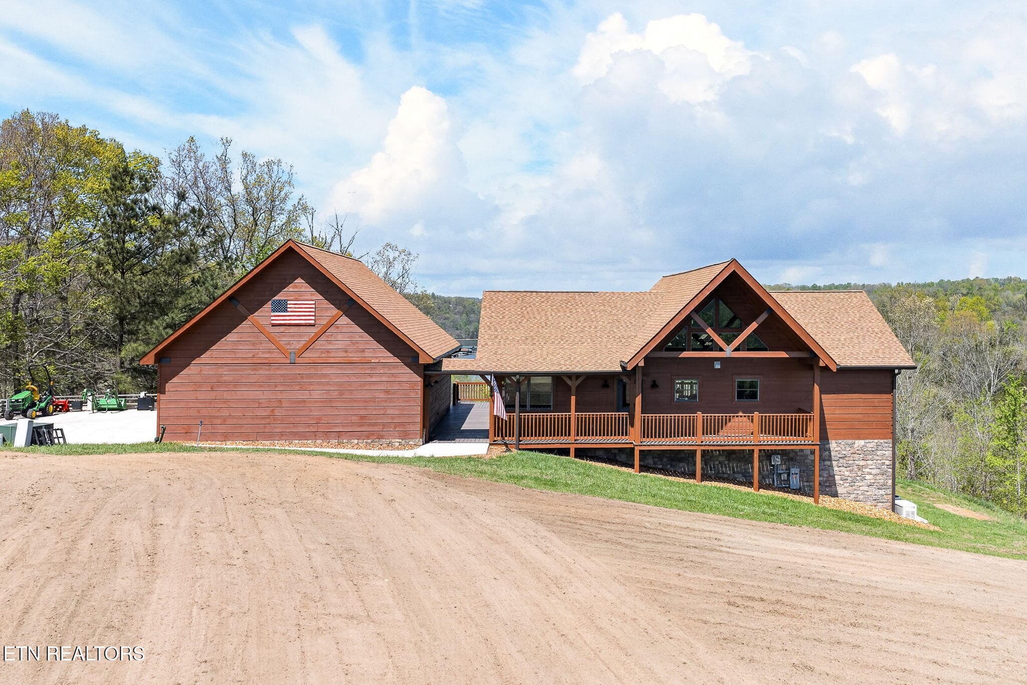 1-web-or-mls-800 Quail Run_004_TNPC - 800 Quail, Byrdstown, TN 38549, Byrdstown