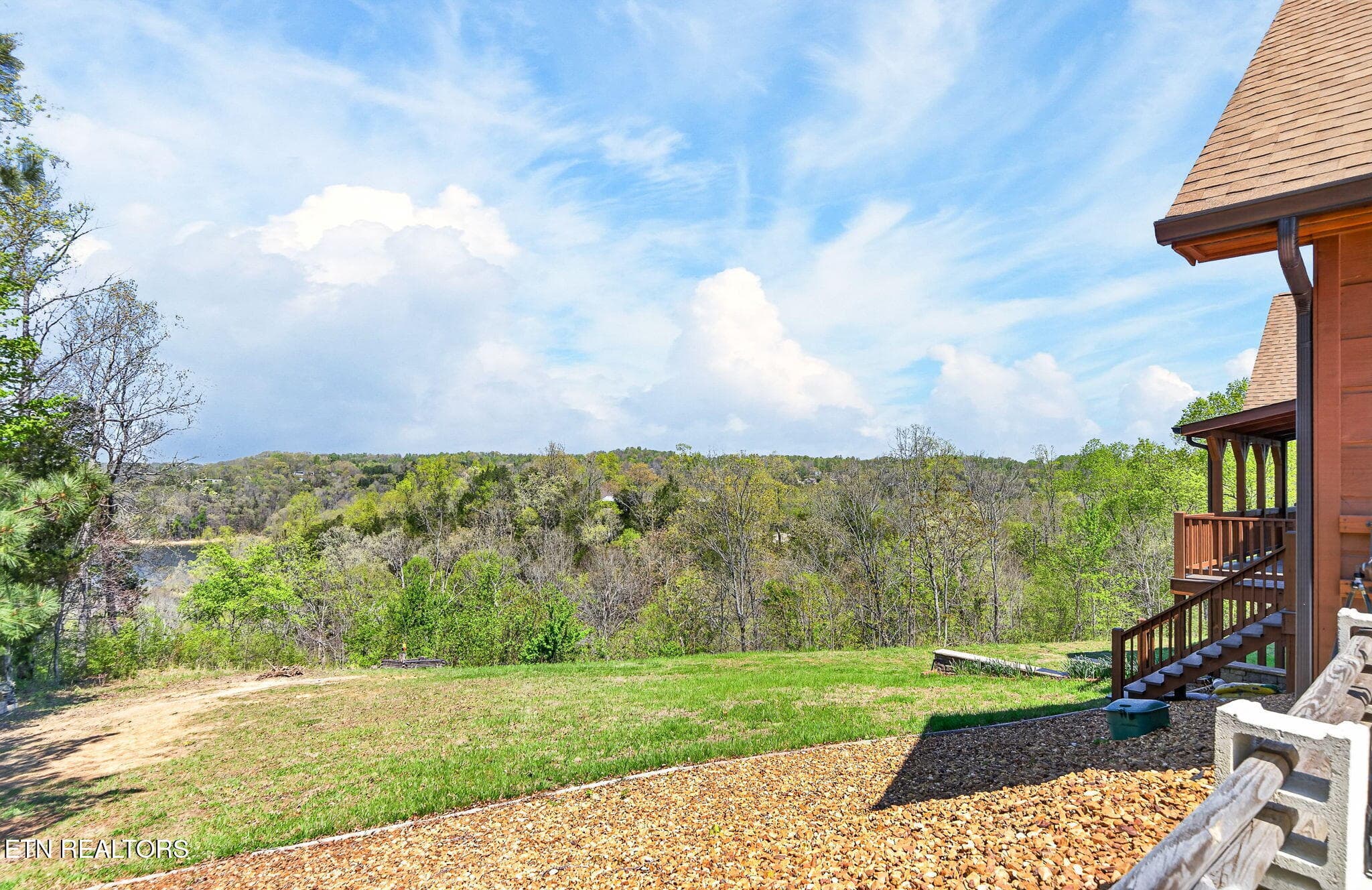 10-web-or-mls-800 Quail Run_048_TNPC - 800 Quail, Byrdstown, TN 38549, Byrdstown