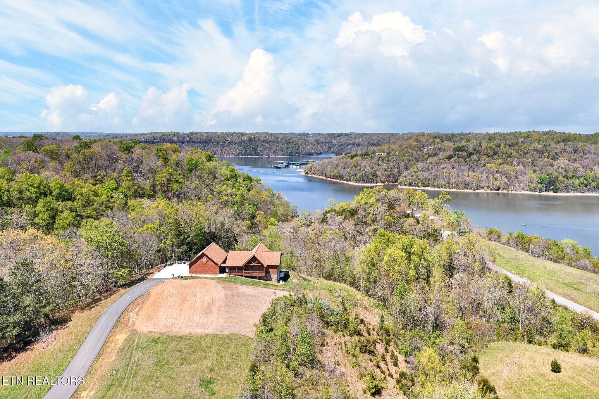 26-web-or-mls-800 Quail Run_128_TNPC - 800 Quail, Byrdstown, TN 38549, Byrdstown