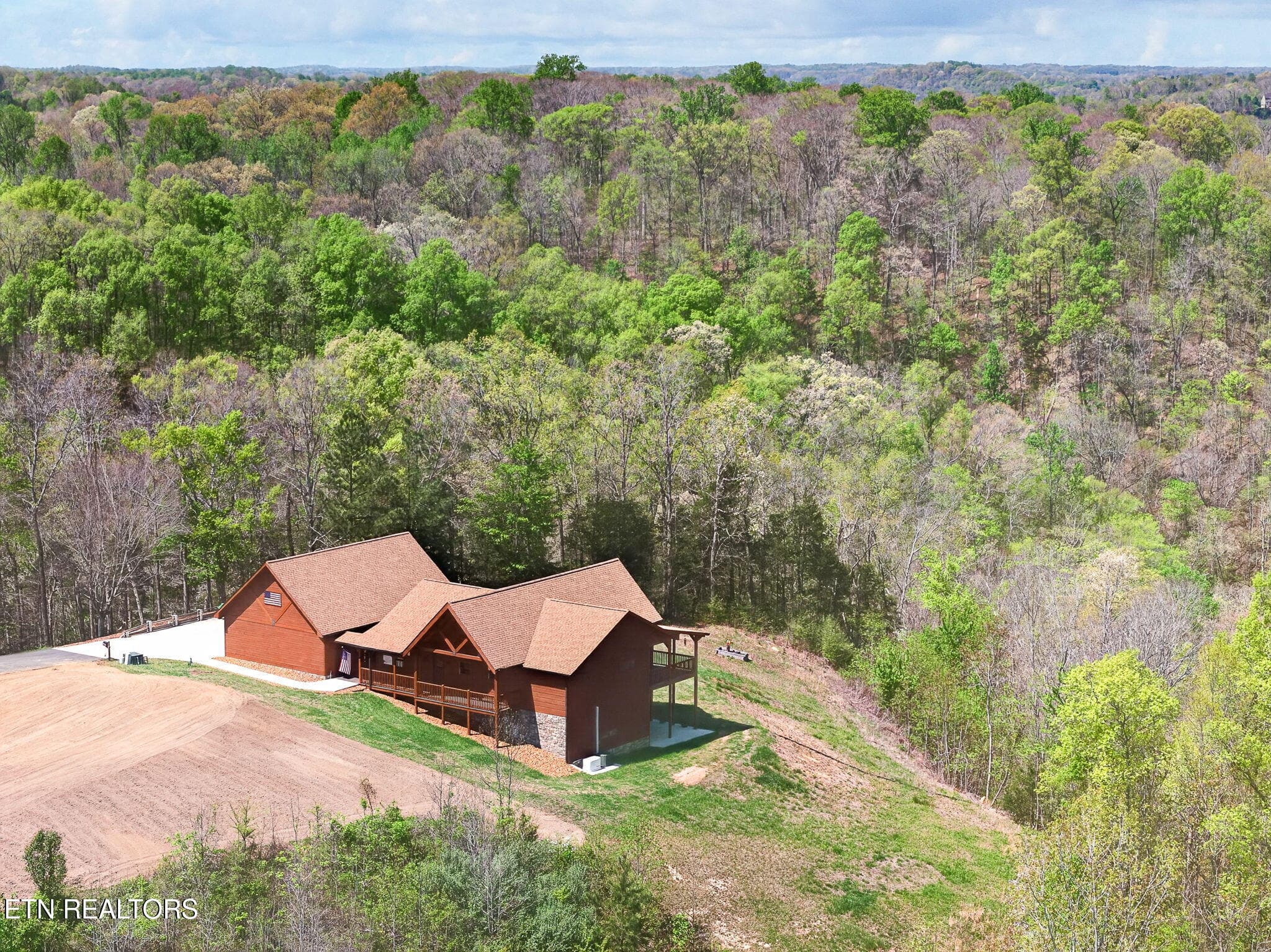 23-web-or-mls-800 Quail Run_113_TNPC - 800 Quail, Byrdstown, TN 38549, Byrdstown