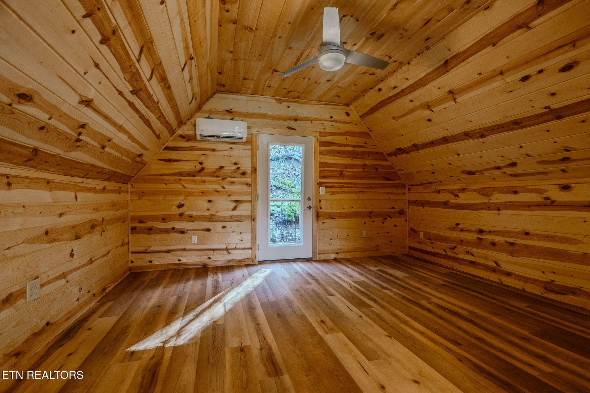 12 - 2821 Overholt Tr, Sevierville, TN 37862