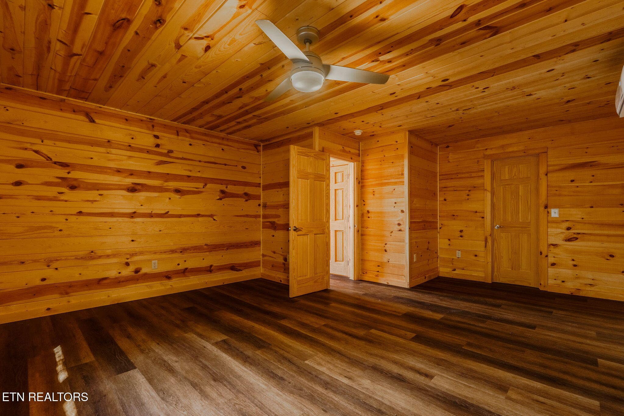 25 - 2821 Overholt Tr, Sevierville, TN 37862