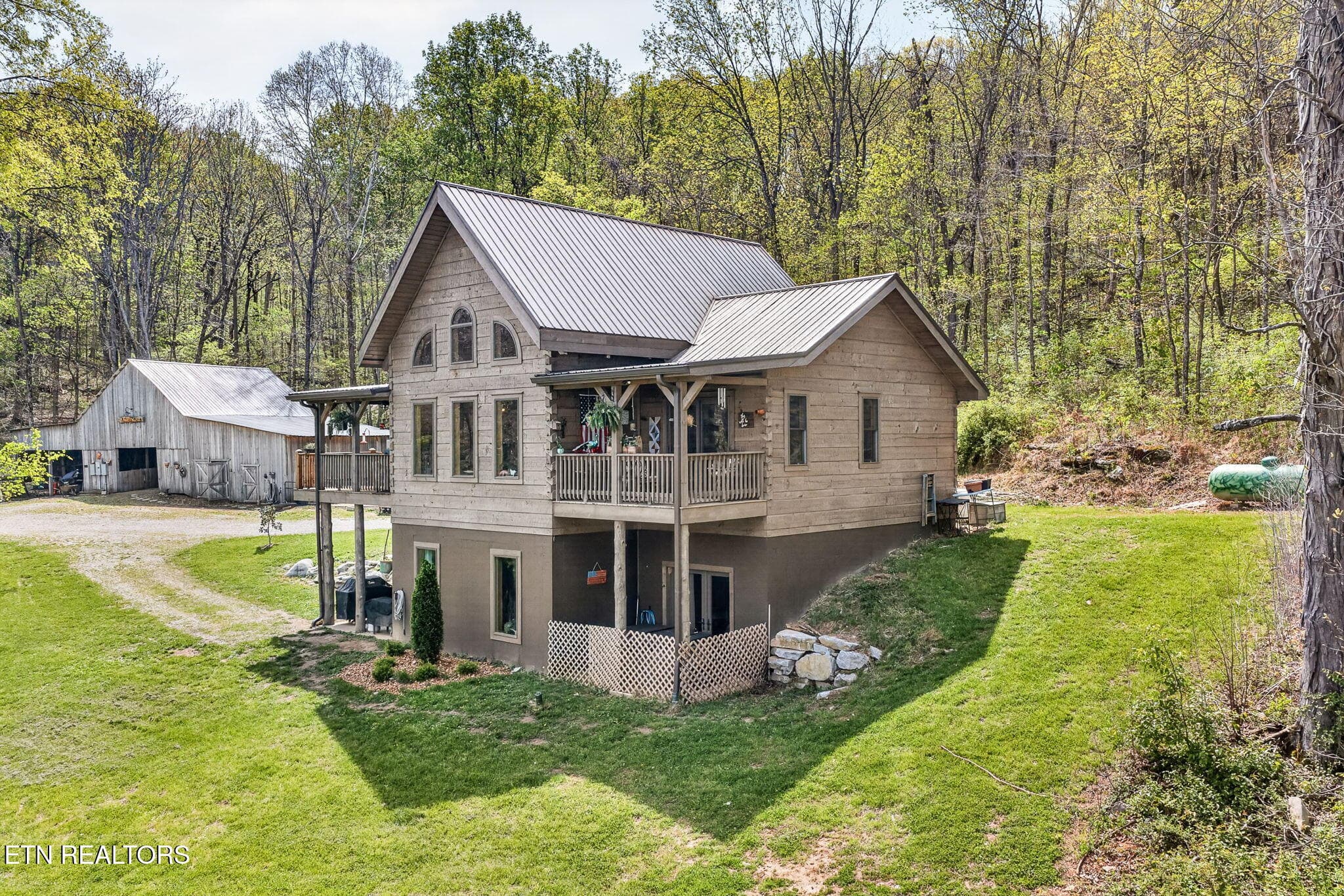 4-web-or-mls-1218 Moody Rd_017_TNPC - 1218 Moody Rd, Byrdstown, TN 38549, Byrdstown