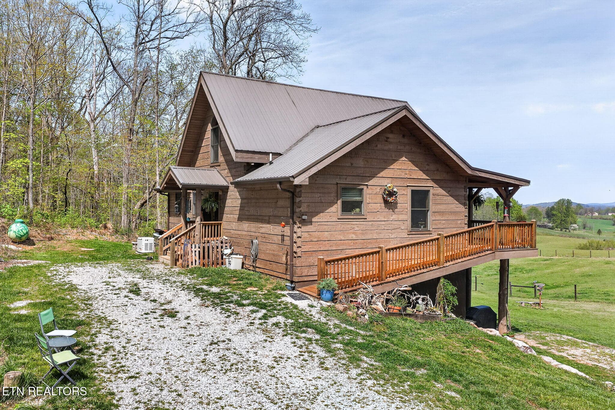 10-web-or-mls-1218 Moody Rd_049_TNPC - 1218 Moody Rd, Byrdstown, TN 38549, Byrdstown