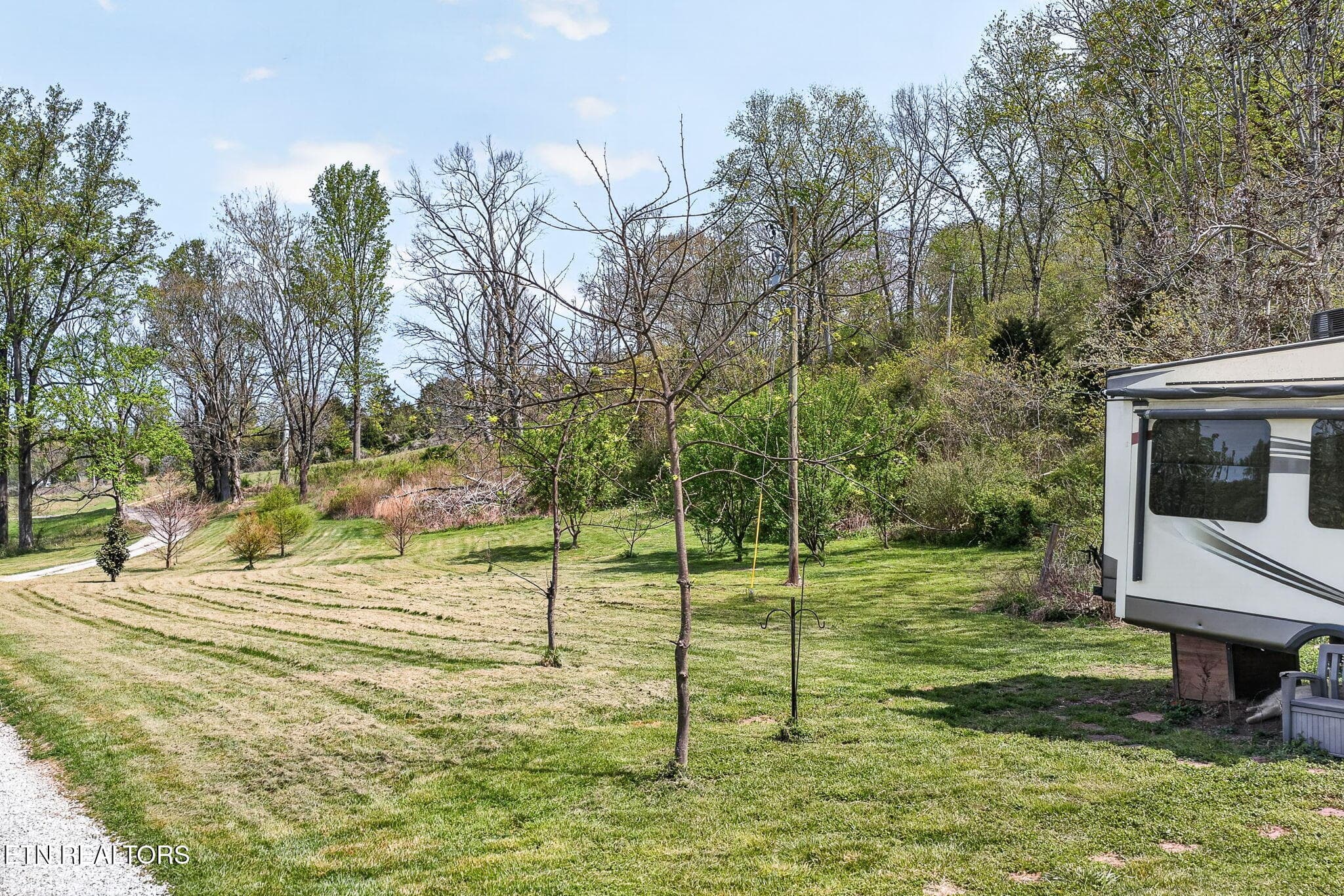 11-web-or-mls-1218 Moody Rd_053_TNPC - 1218 Moody Rd, Byrdstown, TN 38549, Byrdstown