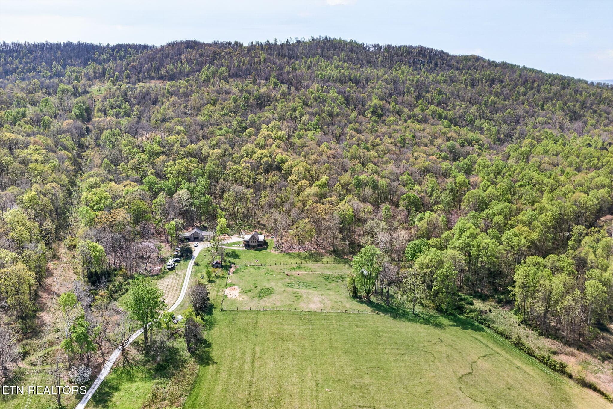 16-web-or-mls-1218 Moody Rd_082_TNPC - 1218 Moody Rd, Byrdstown, TN 38549, Byrdstown