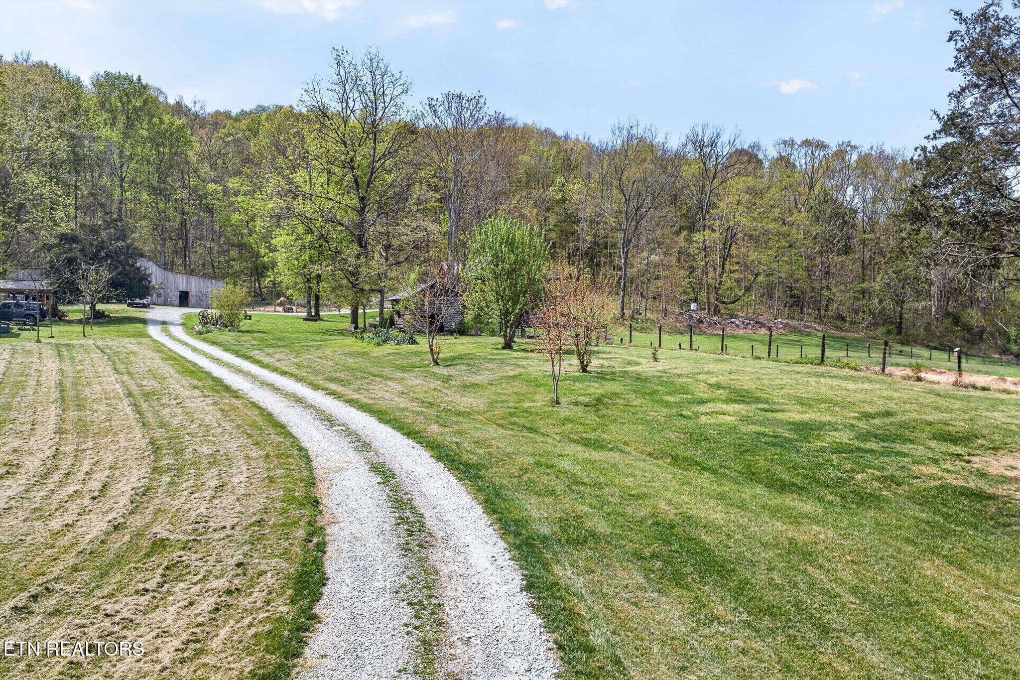 28-web-or-mls-1218 Moody Rd_148_TNPC - 1218 Moody Rd, Byrdstown, TN 38549, Byrdstown