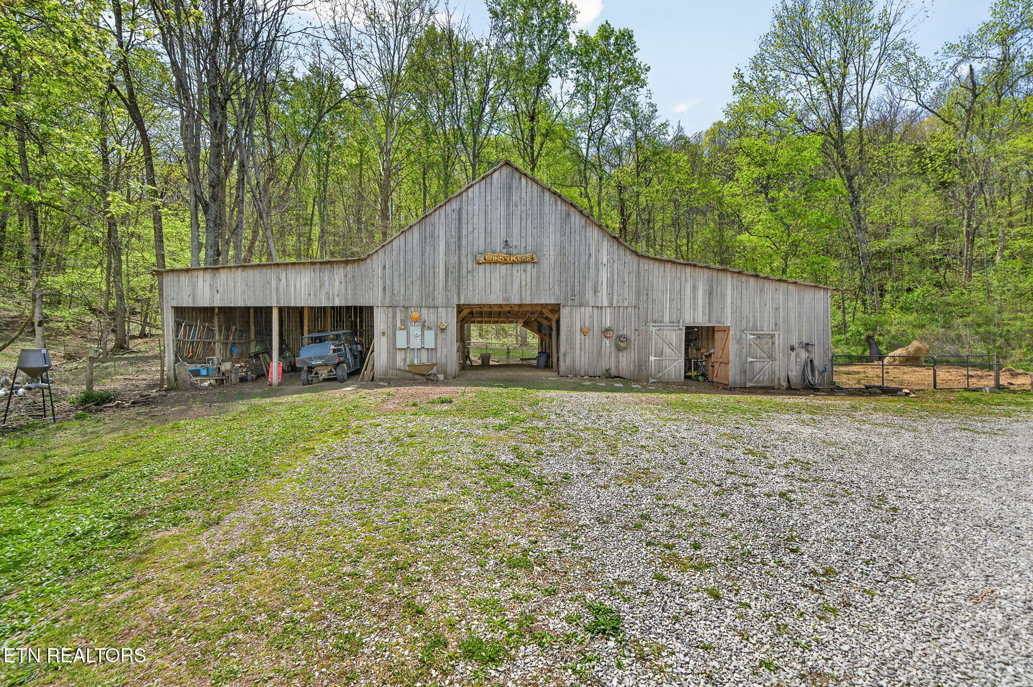 38-web-or-mls-1218 Moody Rd_197_TNPC - 1218 Moody Rd, Byrdstown, TN 38549, Byrdstown