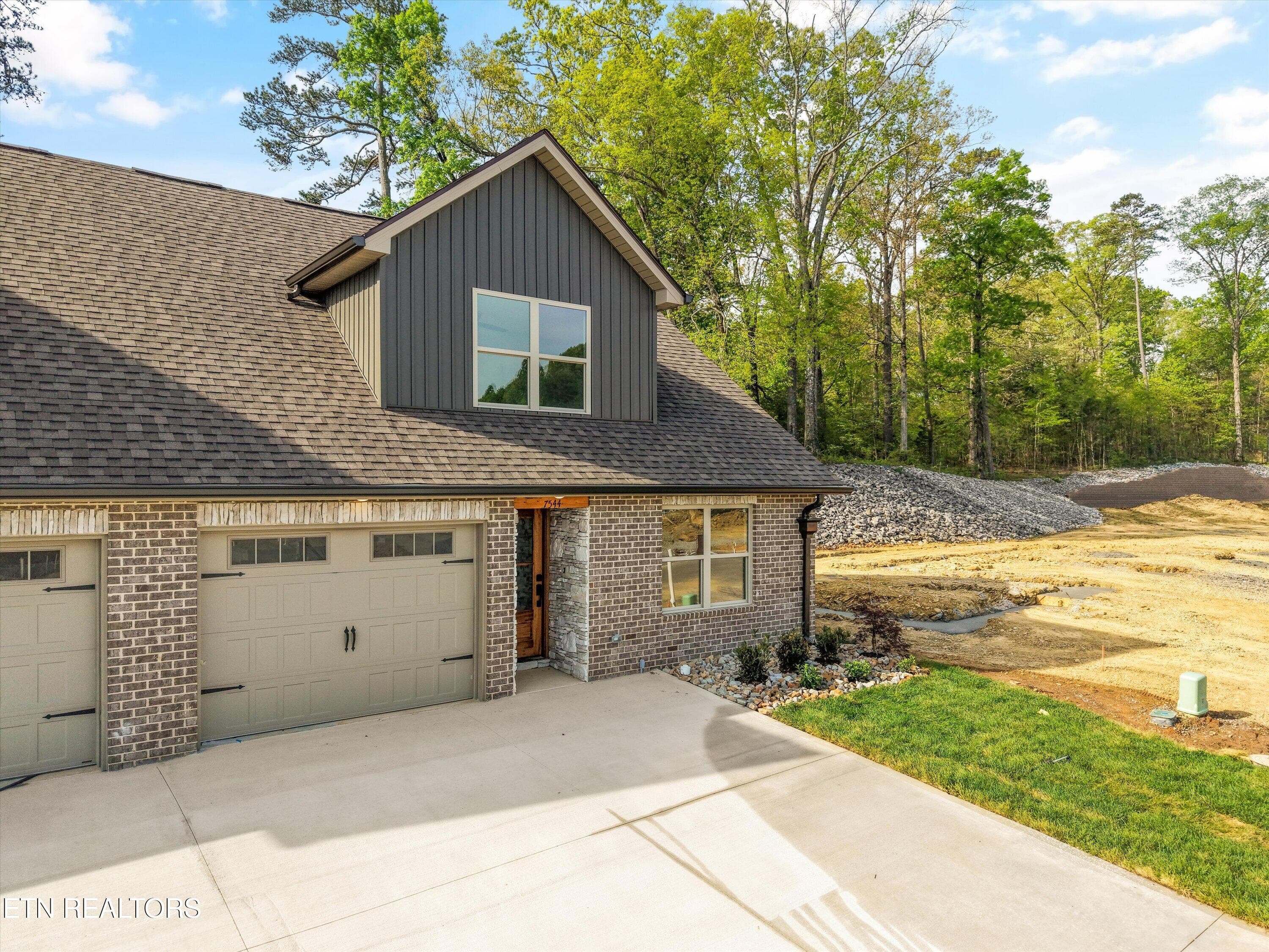 04-7544 Ridge Hollow Way Unit 26 2230 - 7544 Ridge Hollow Way, Knoxville, TN 37924, Knoxville