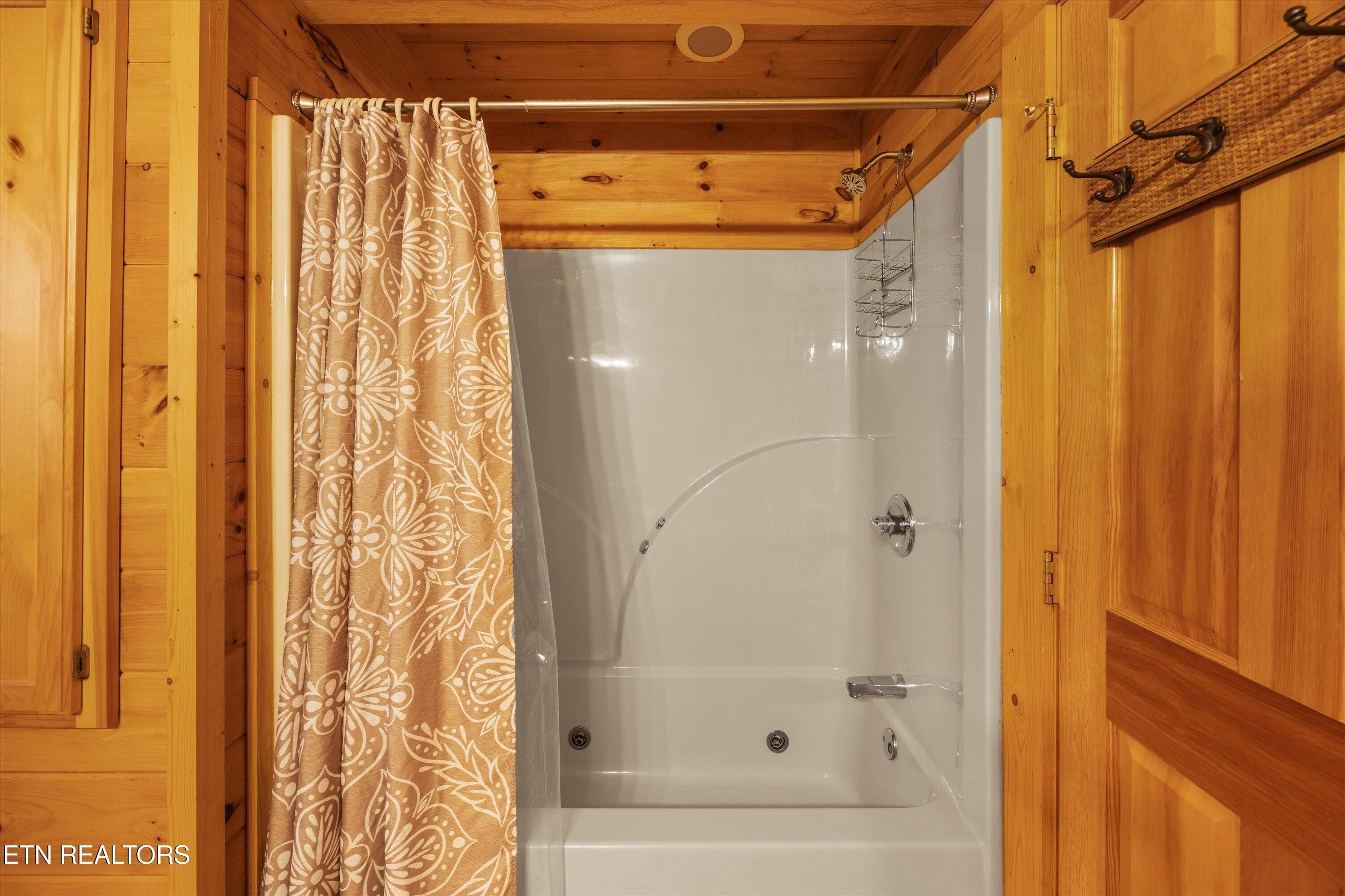 25-309 Elk Cove Wy 28 - 309 Elk Cove Way, Gatlinburg, TN 37738, Gatlinburg
