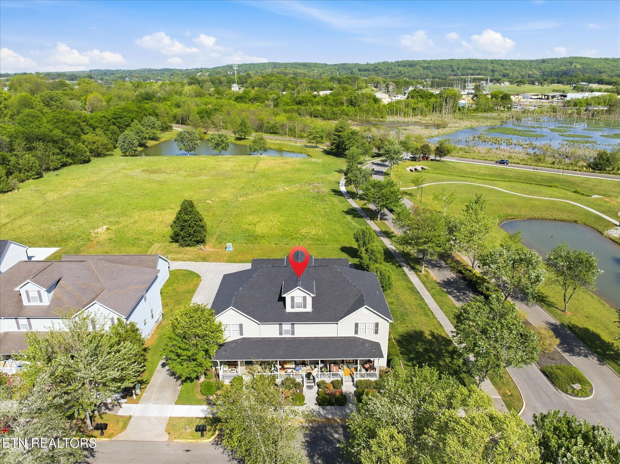 33-404-Ashbury-Cir-Sweetwater-TN-33 - 404 Ashbury Circle, Sweetwater, TN 37874