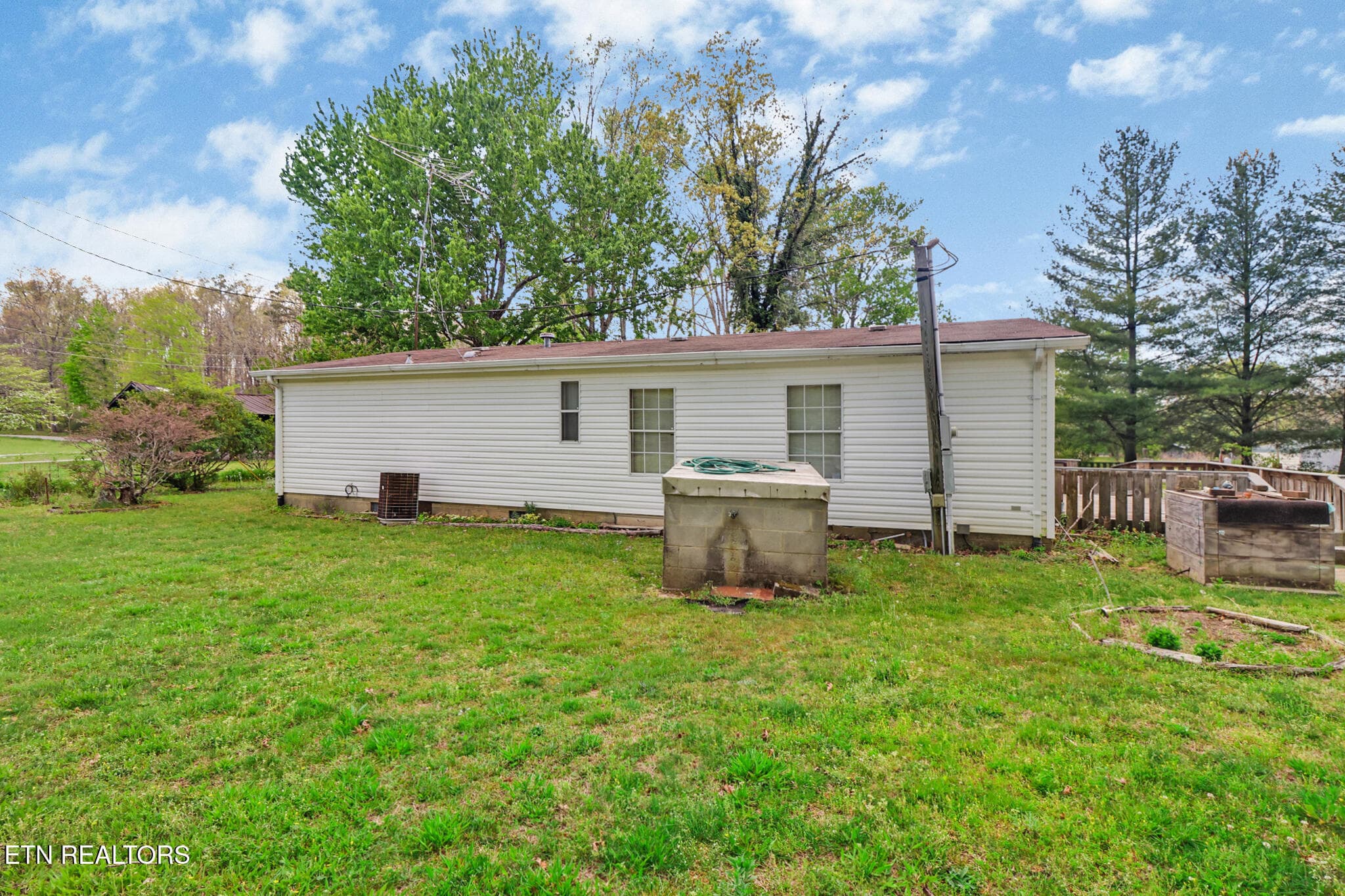 if1a8735-if1a8739 - 1243 Franklin Loop 10 acre, Clarkrange, TN 38553, Clarkrange