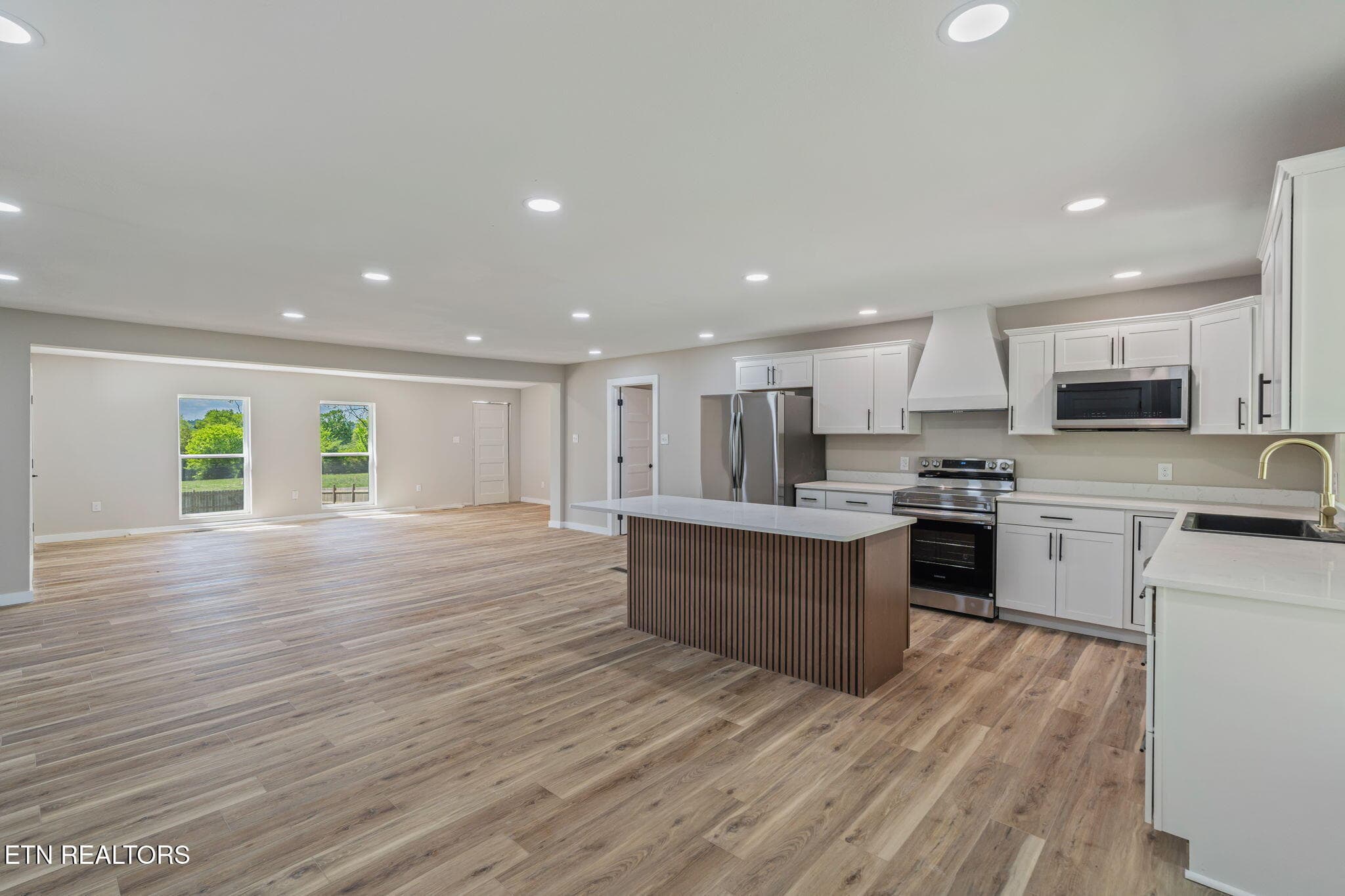 7-web-or-mls-201 Wakefield Road7 - 201 Wakefield Rd, Knoxville, TN 37922, Knoxville