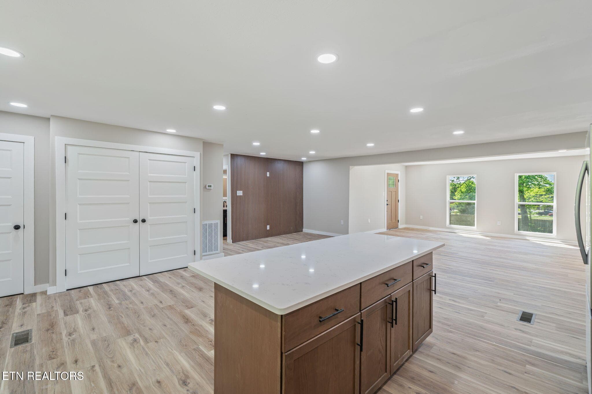 10-web-or-mls-201 Wakefield Road10 - 201 Wakefield Rd, Knoxville, TN 37922, Knoxville
