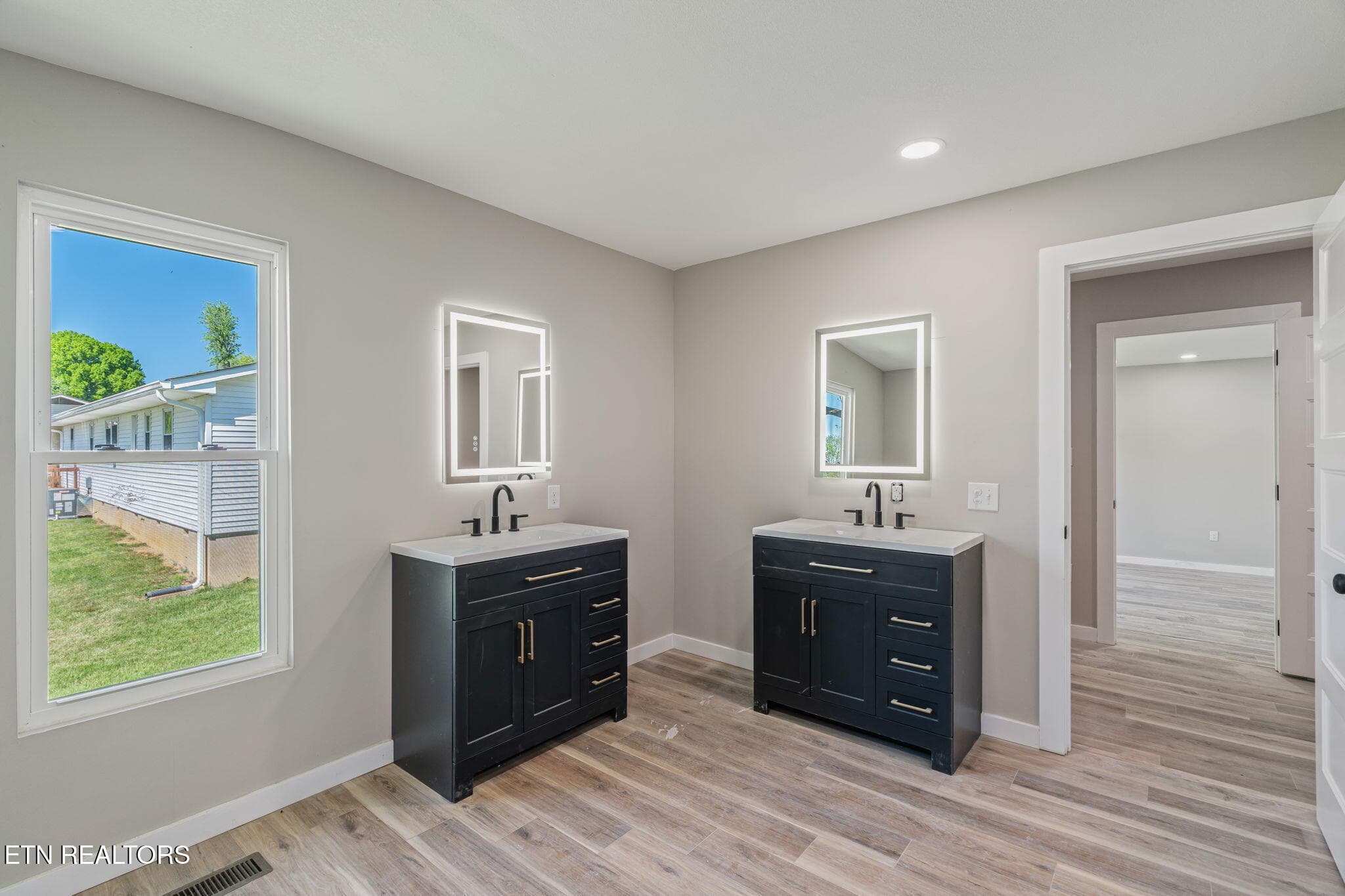 23-web-or-mls-201 Wakefield Road23 - 201 Wakefield Rd, Knoxville, TN 37922, Knoxville