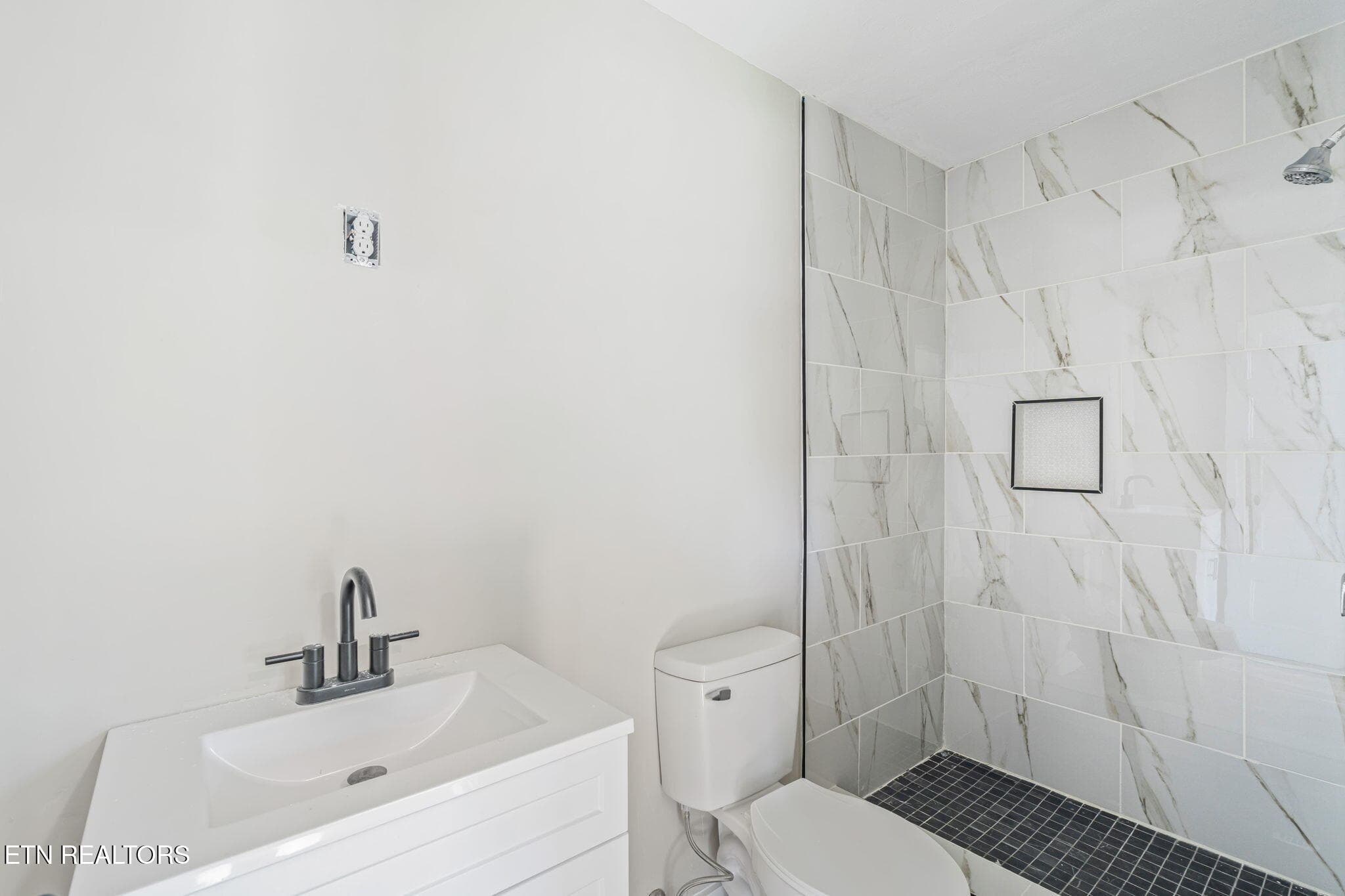 32-web-or-mls-201 Wakefield Road32 - 201 Wakefield Rd, Knoxville, TN 37922, Knoxville
