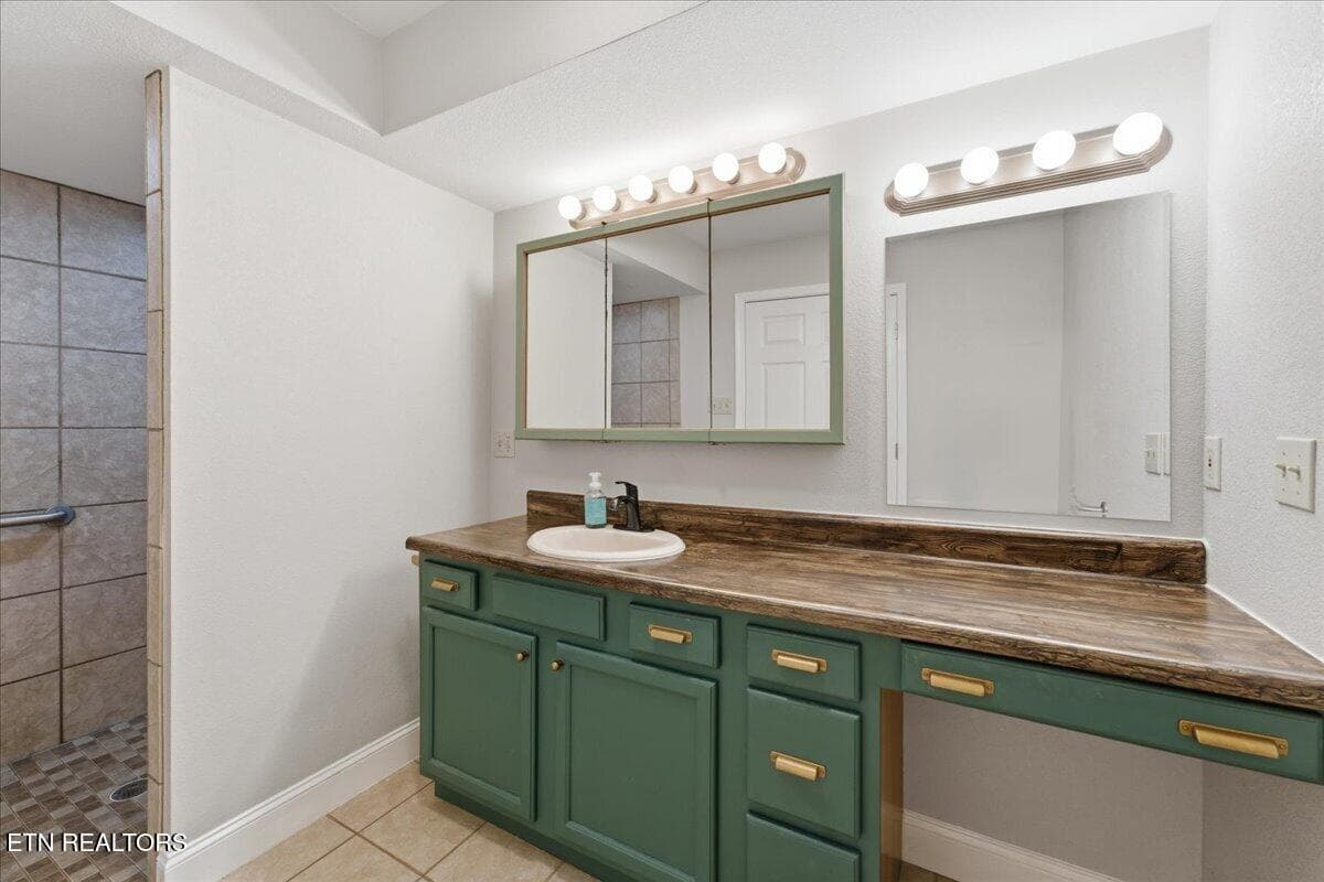 18 - 209 LaVista Drive, Maryville, TN 37804, Maryville
