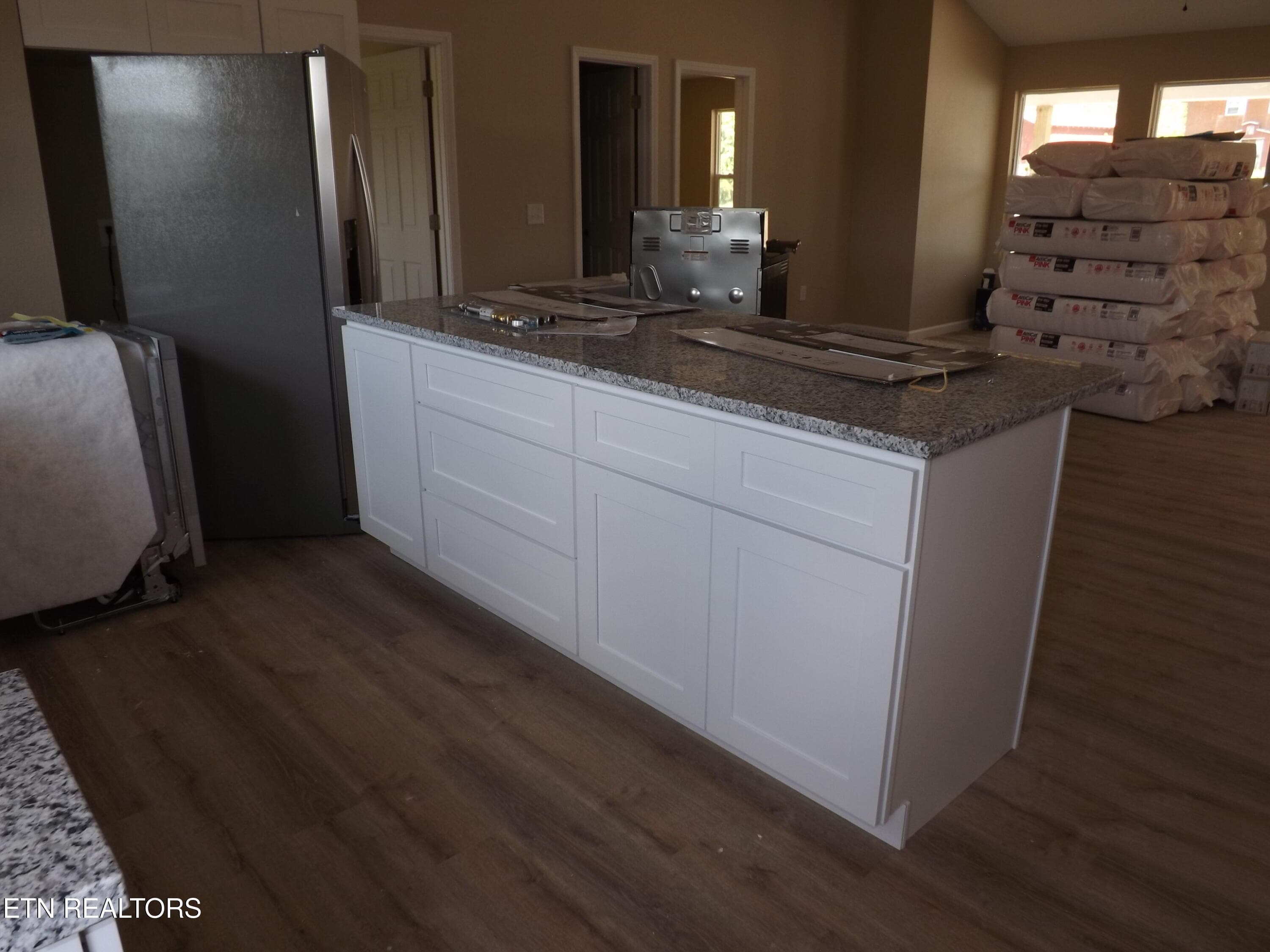 DSCF3951 - 941 Shawanee Rd, Harrogate, TN 37752